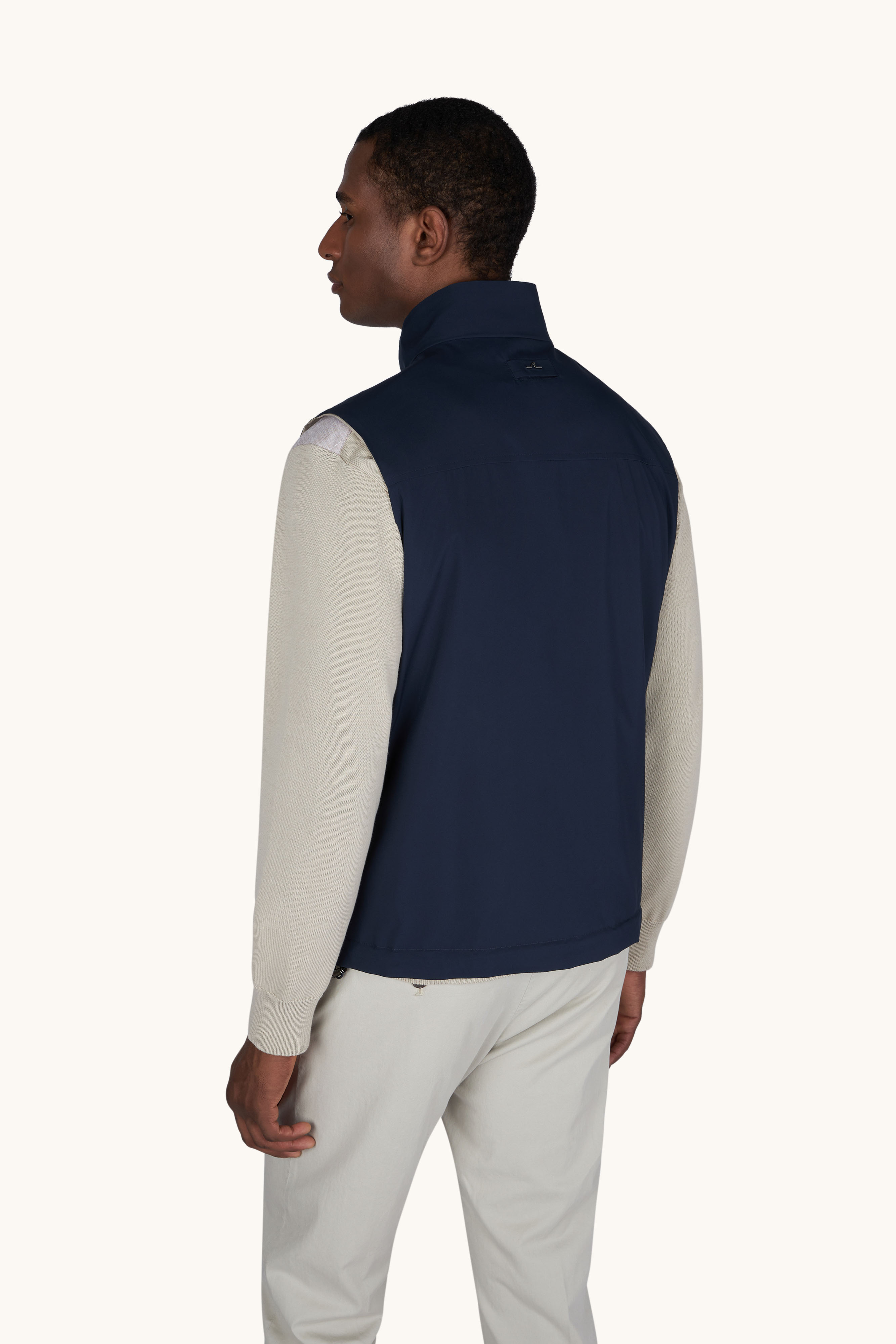 Reversible Typhoon&reg; Platinum gilet image number 3