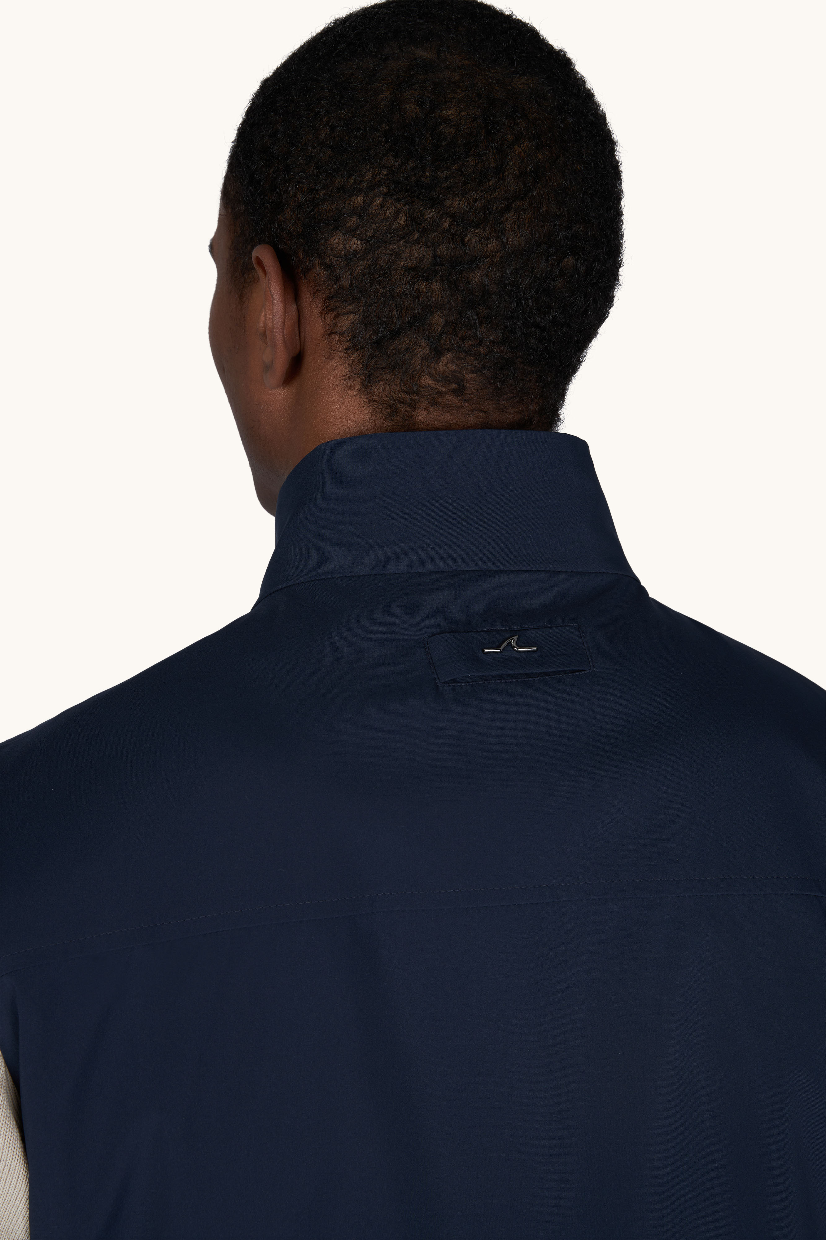 Reversible Typhoon&reg; Platinum gilet image number 4