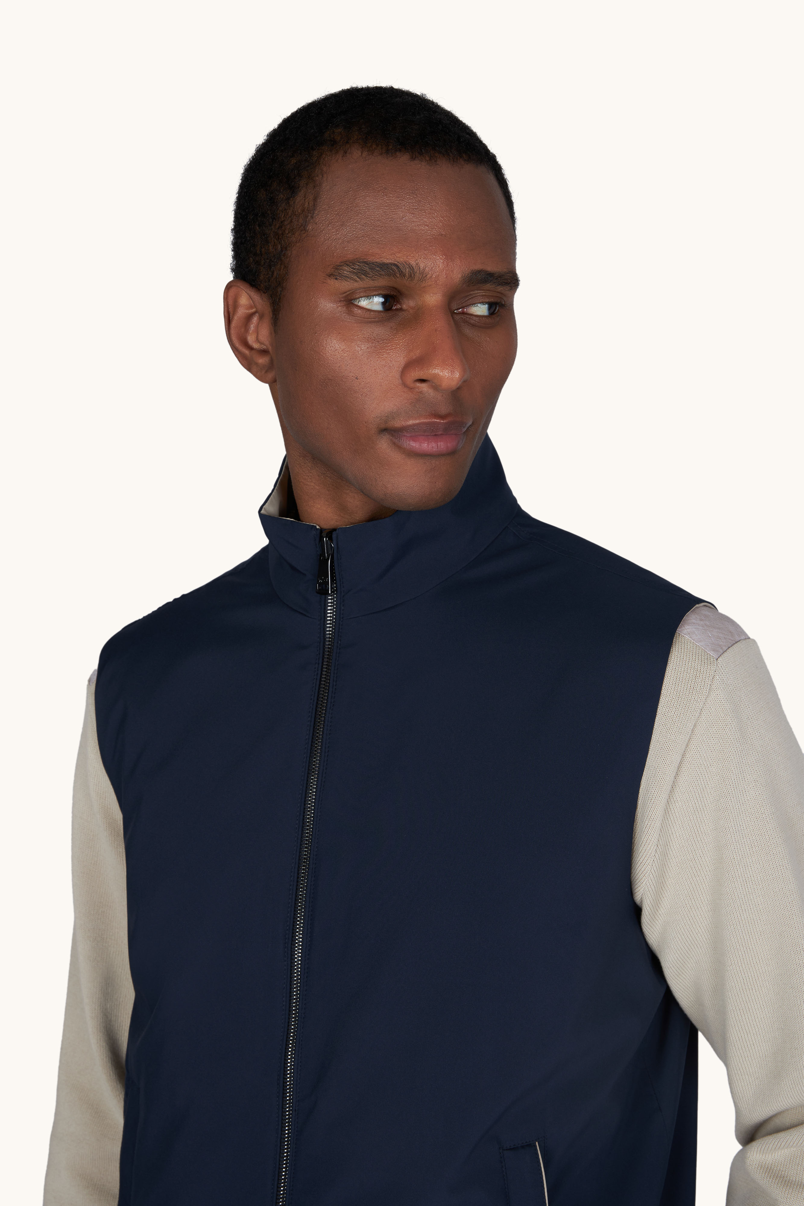 Reversible Typhoon&reg; Platinum gilet image number 6