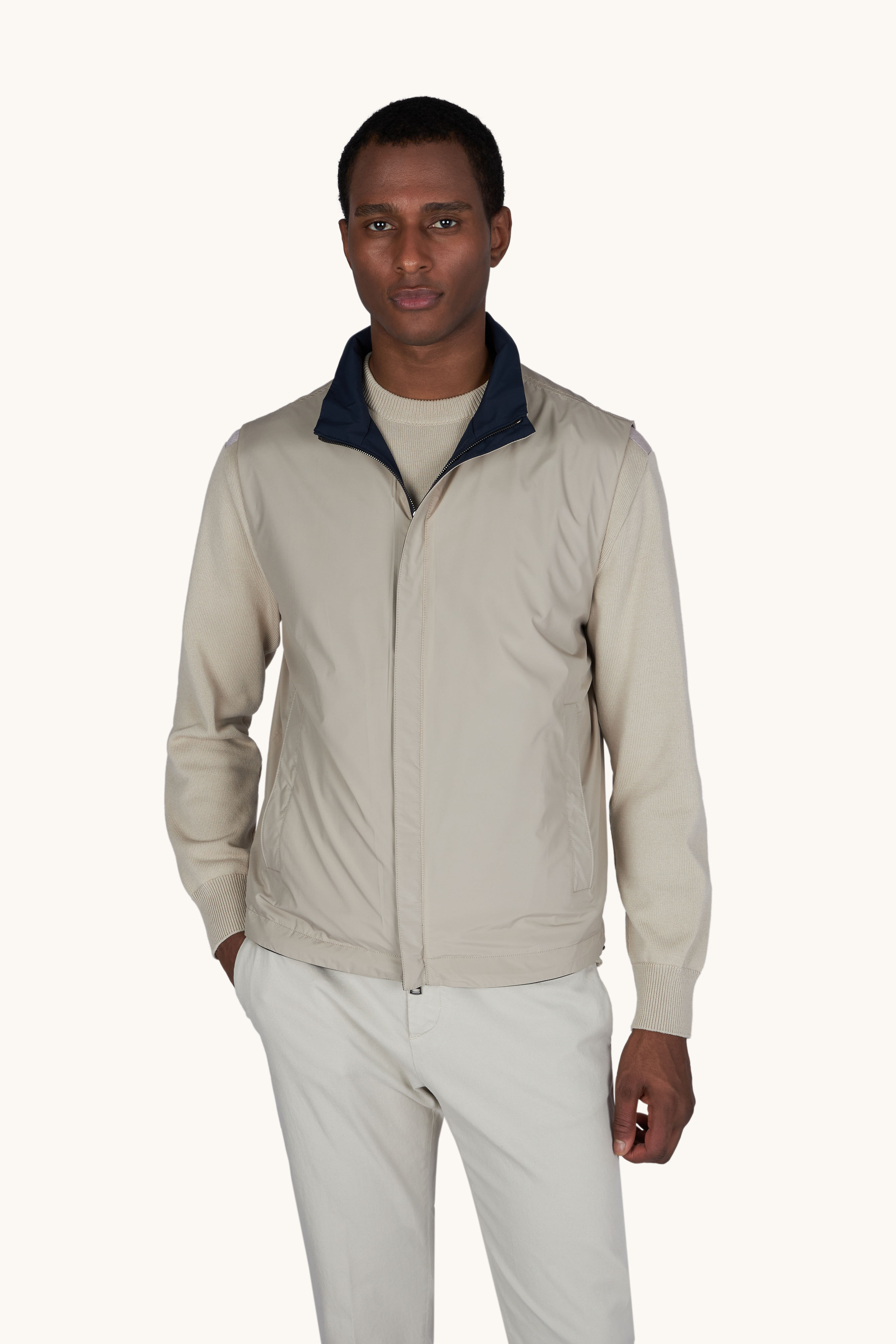 Reversible Typhoon&reg; Platinum gilet image number 11