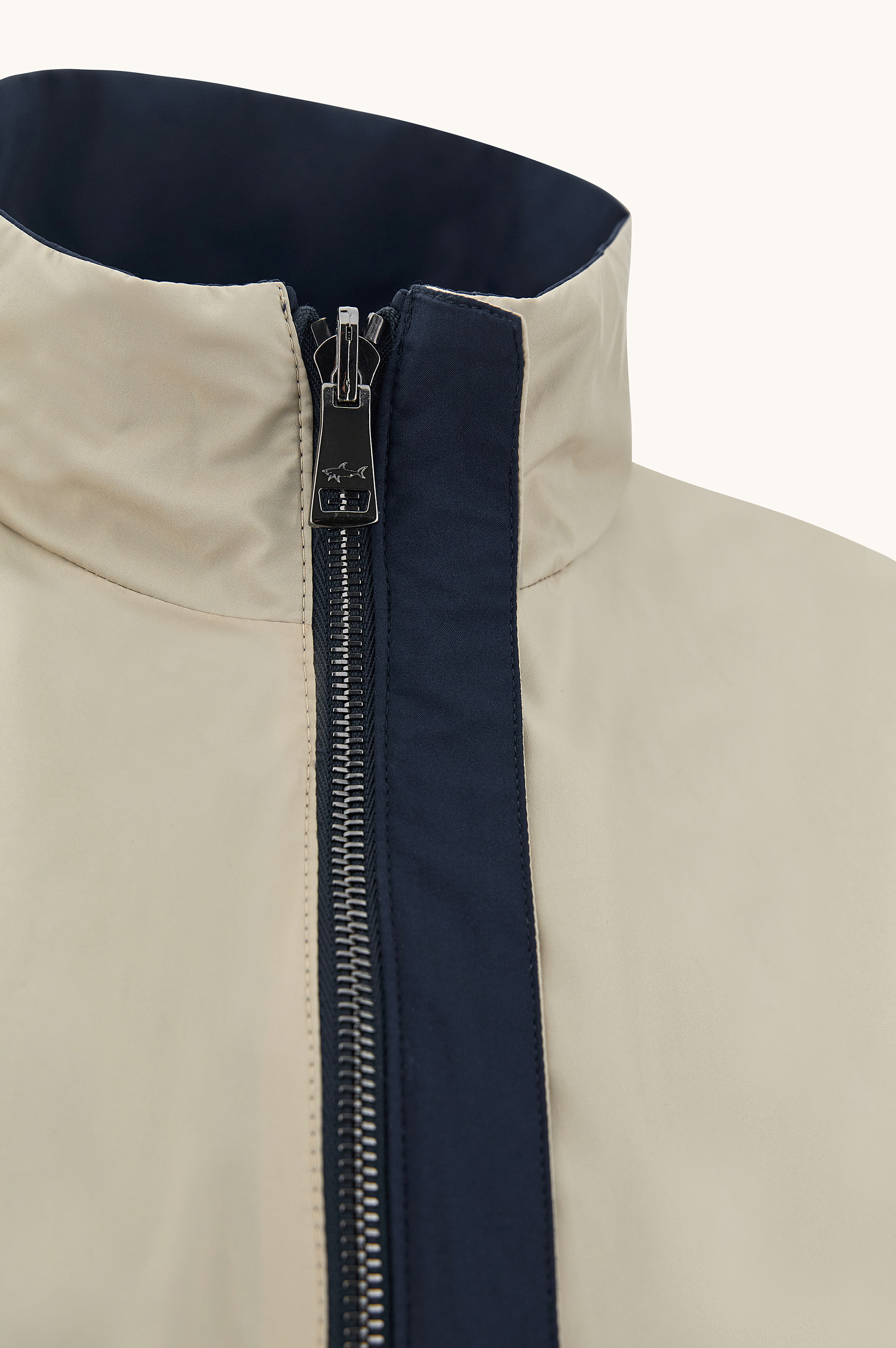 Reversible Typhoon&reg; Platinum gilet image number 6