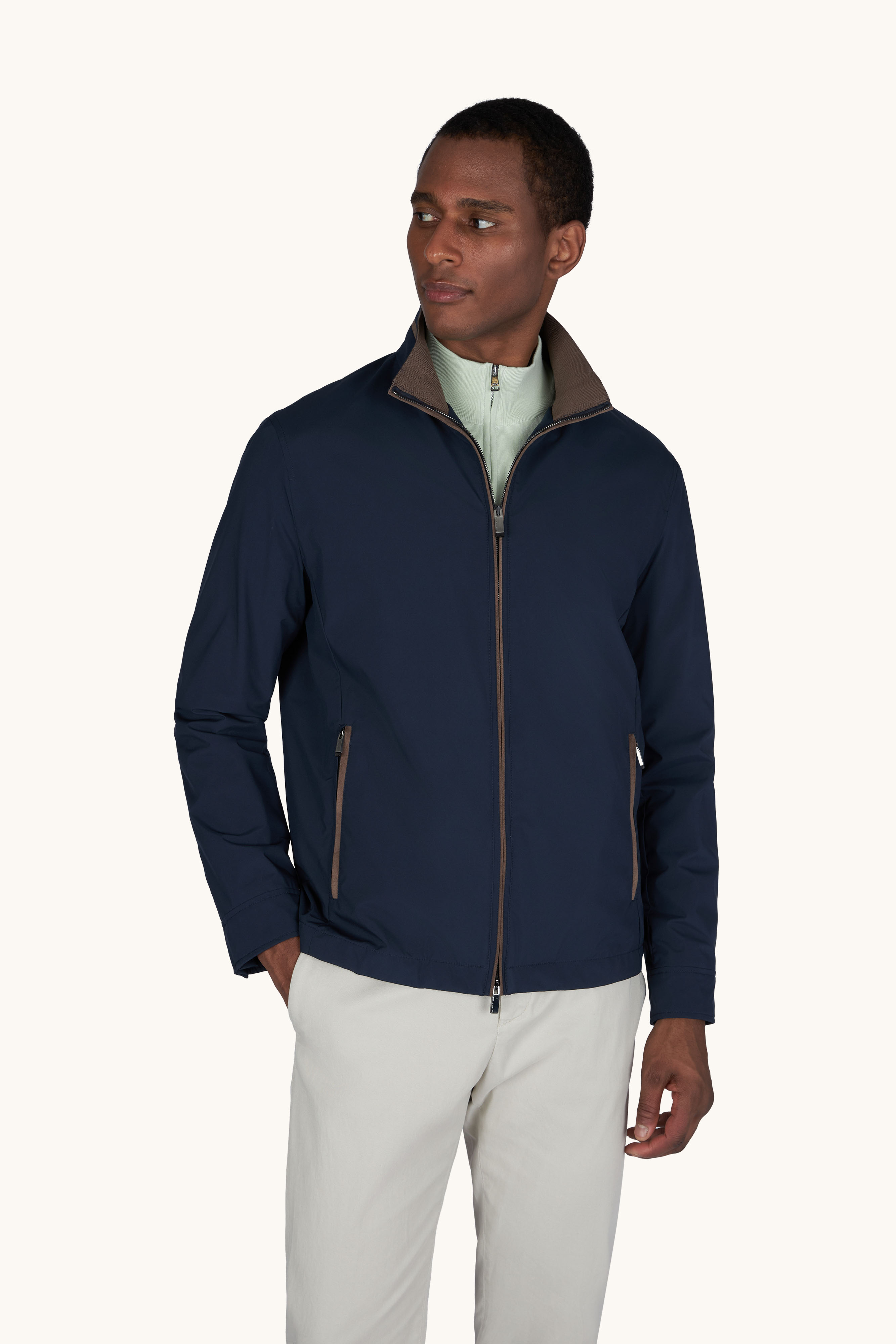 Chaqueta Typhoon&reg; Platinum con detalles en Alcantara&reg; image number 7