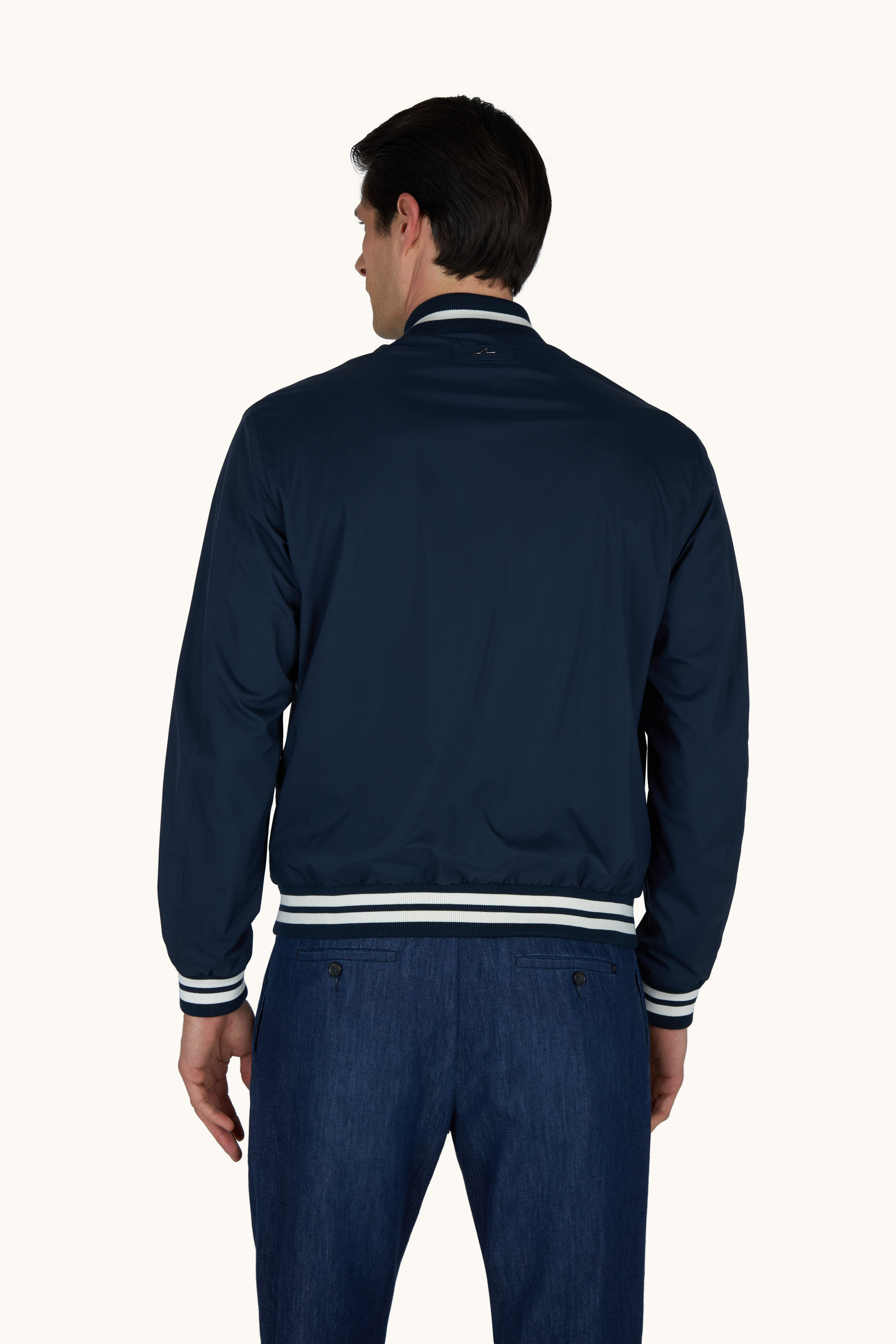 Bomber Typhoon&reg; Platinum image number 3