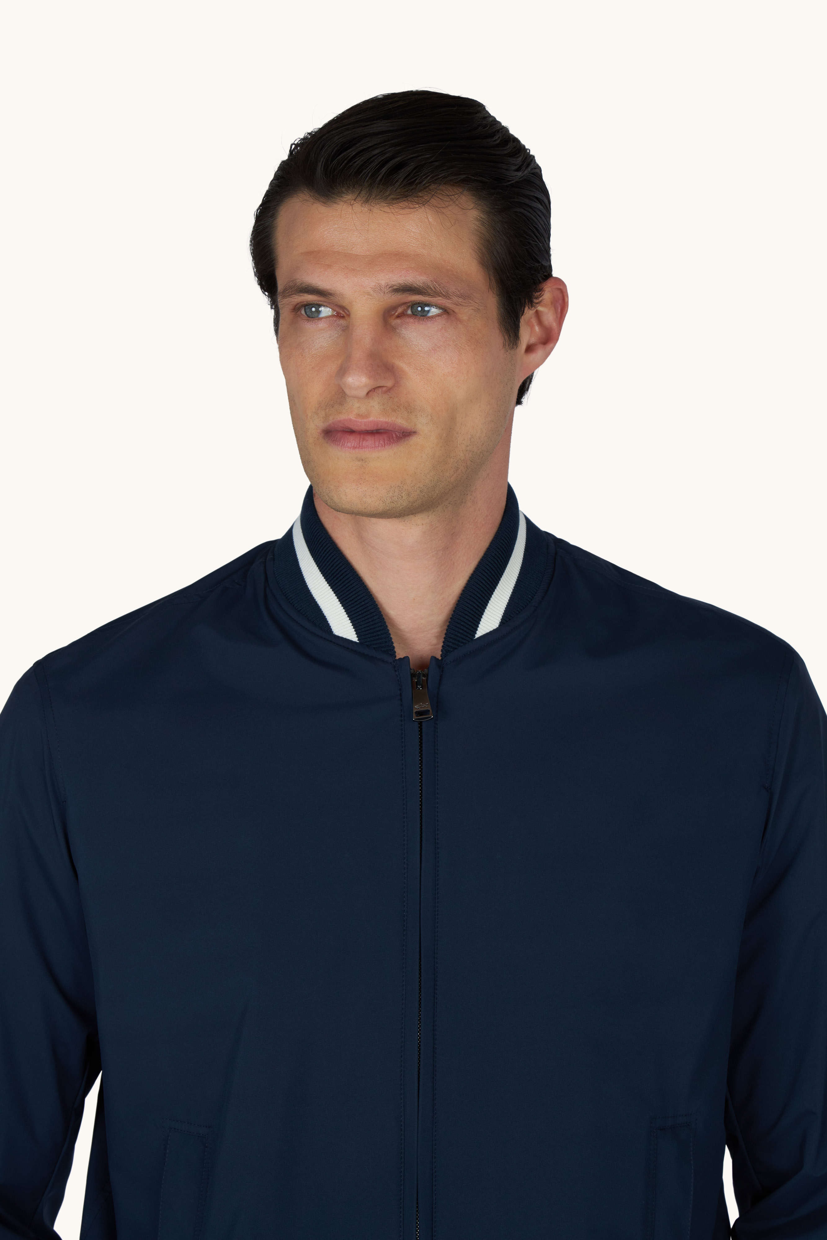 Bomber Typhoon&reg; Platinum image number 4