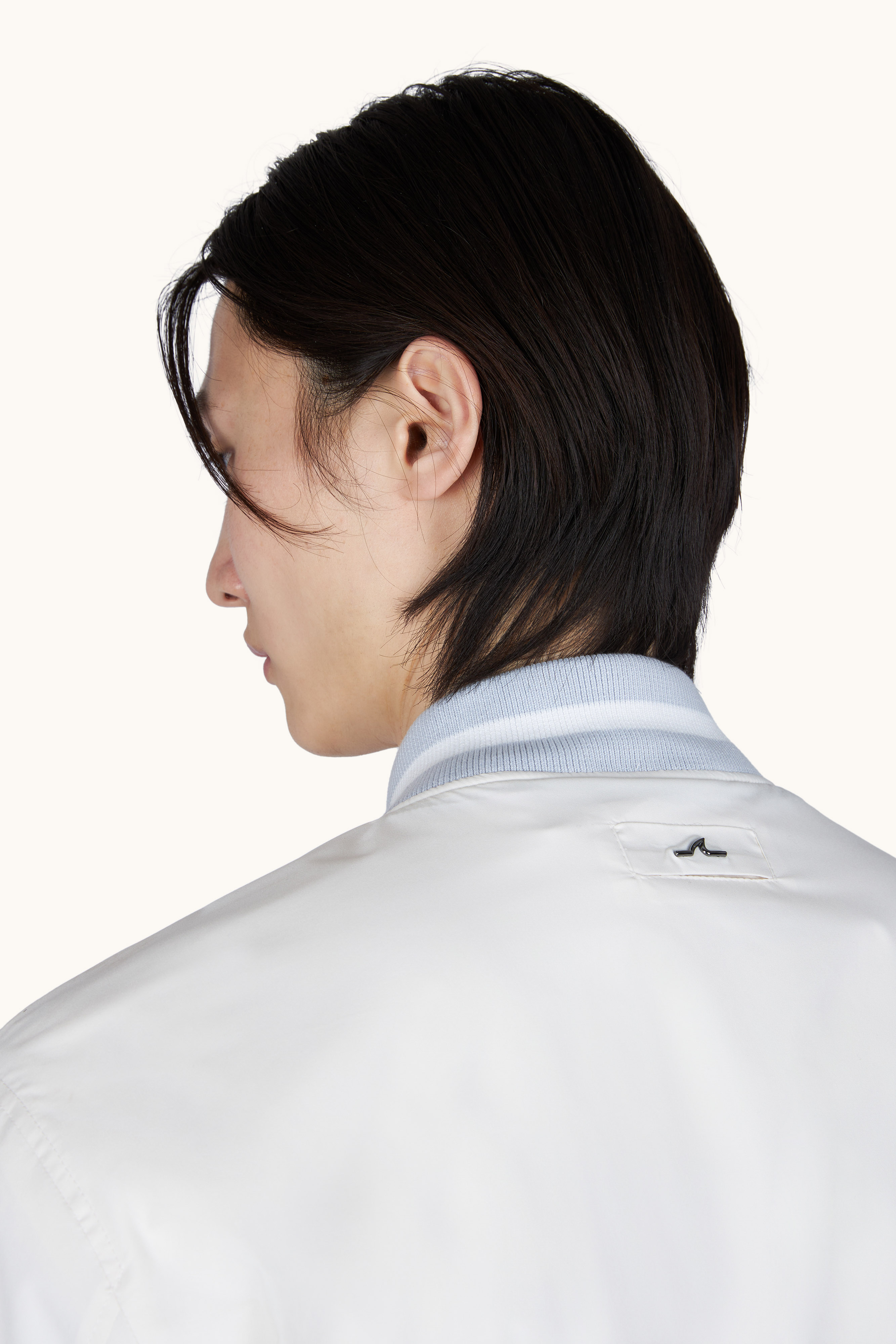 Bomber Typhoon&reg; Platinum image number 5