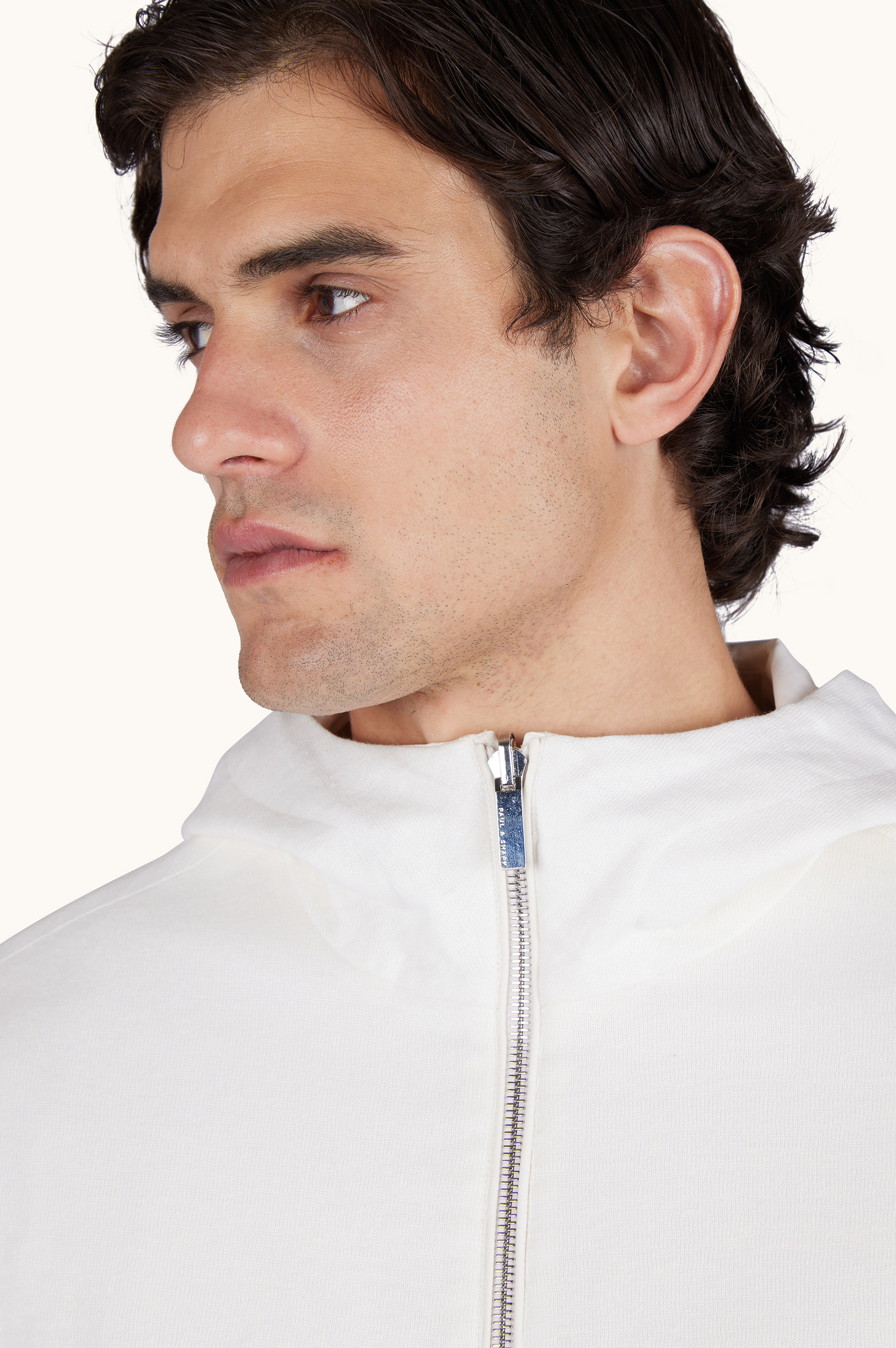 Reversible windbreaker in linen jersey and Typhoon&reg; Platinum image number 3