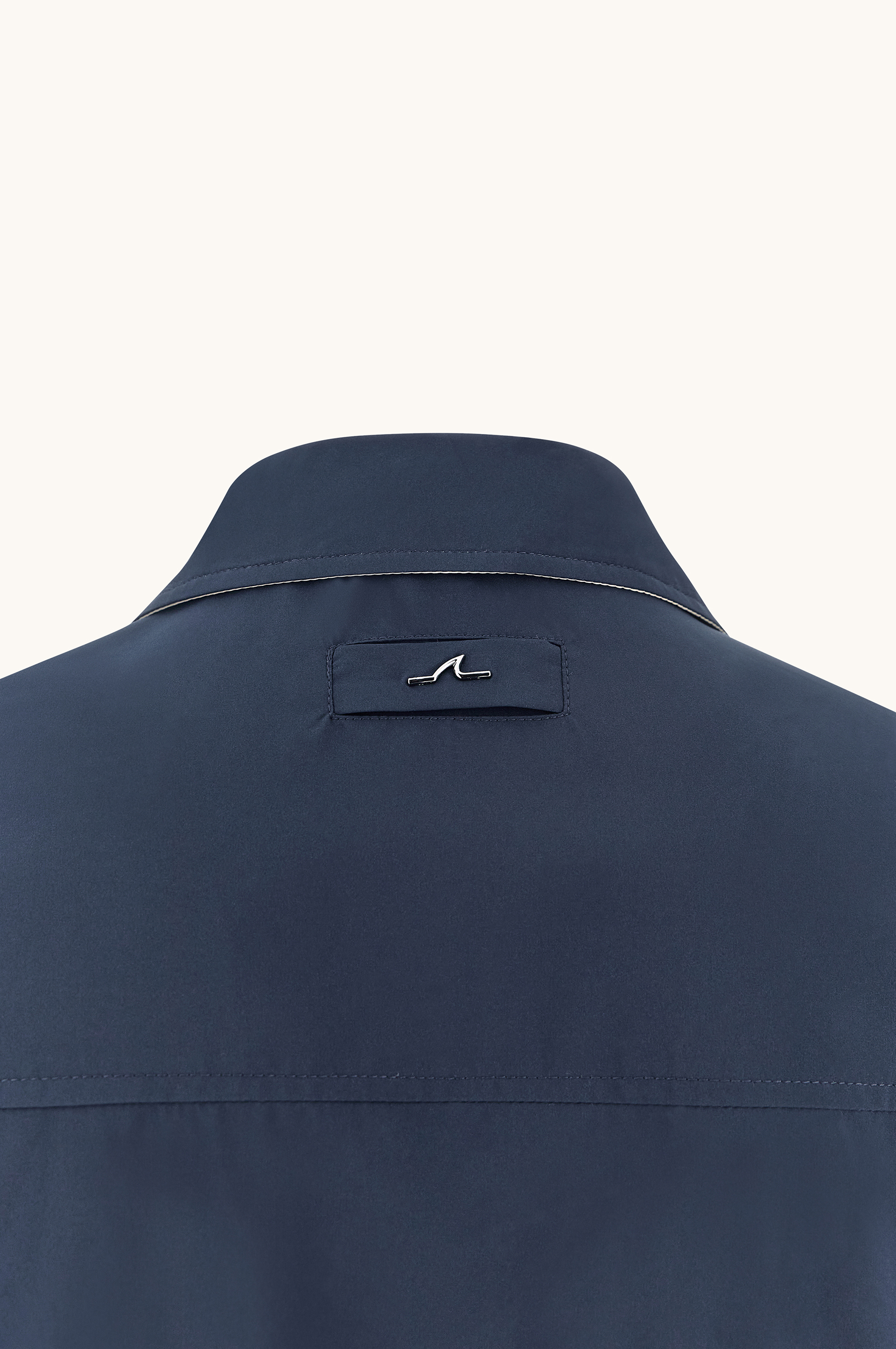 Reversible Overshirt Typhoon&reg; Platinum image number 1