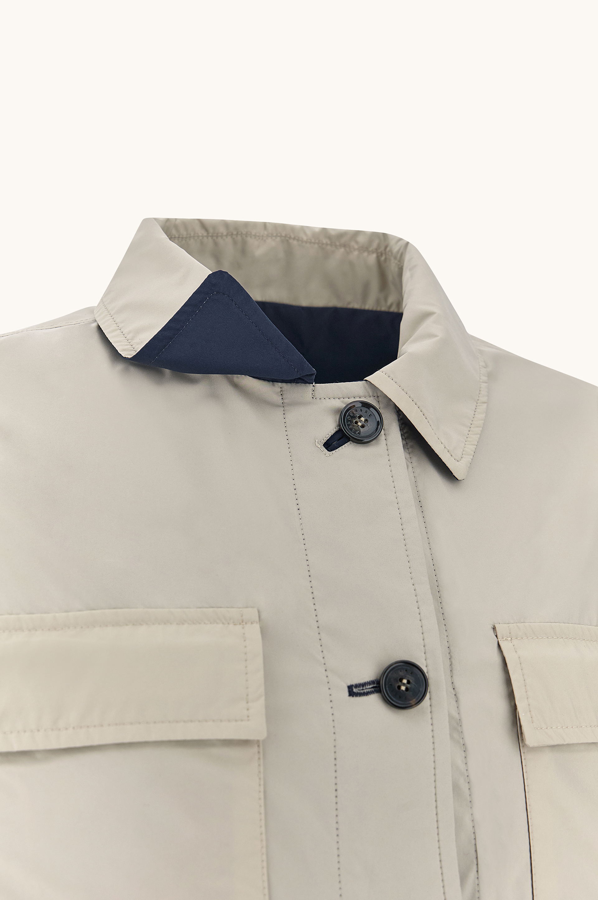 Reversible Overshirt Typhoon&reg; Platinum image number 4