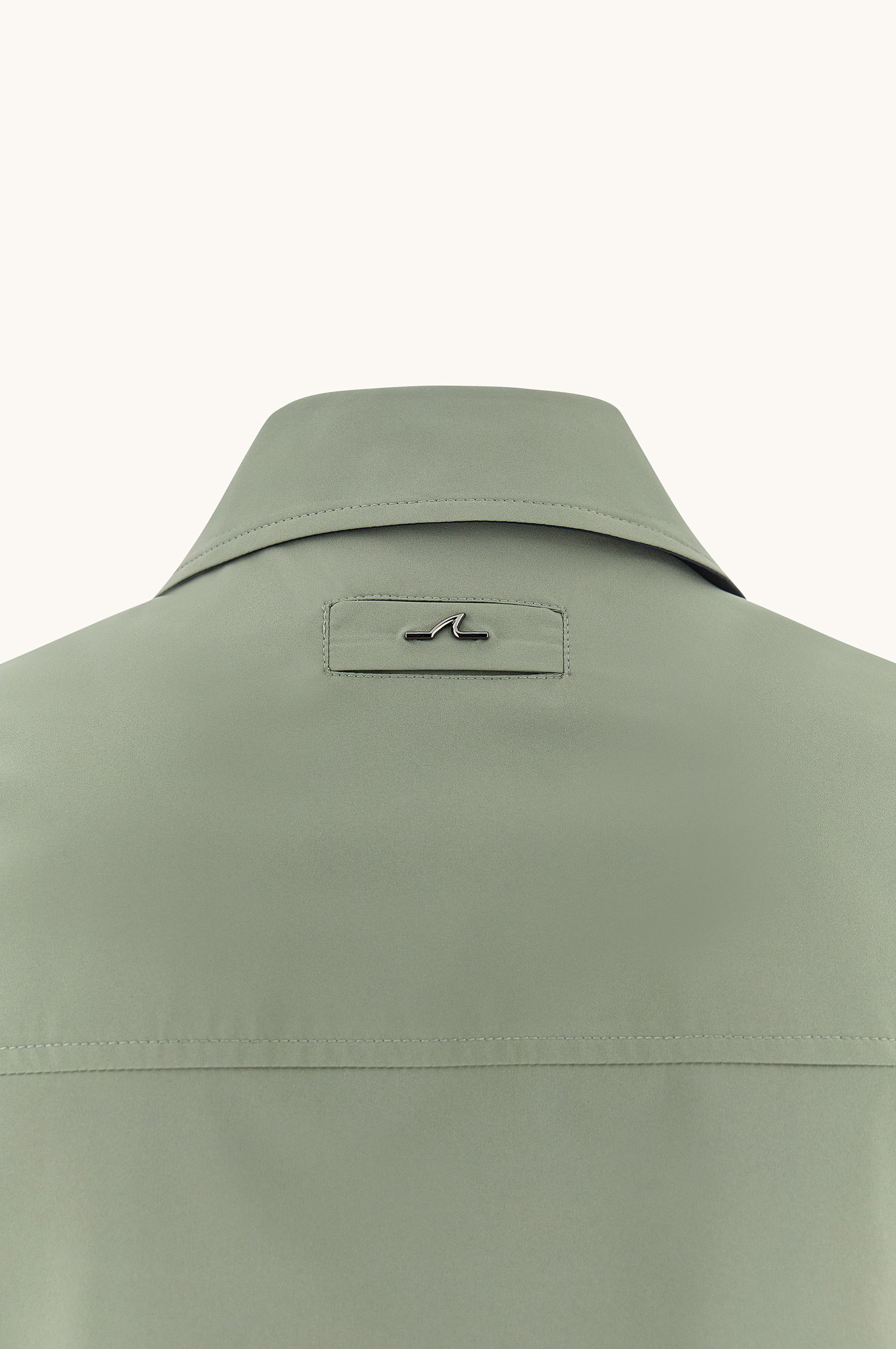 Reversible Overshirt Typhoon&reg; Platinum image number 1