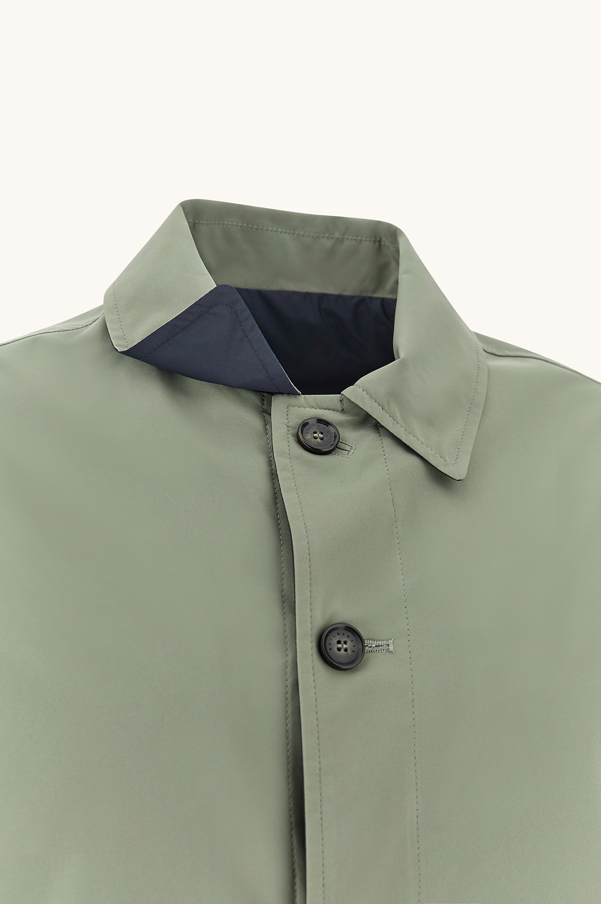 Reversible Overshirt Typhoon&reg; Platinum image number 2