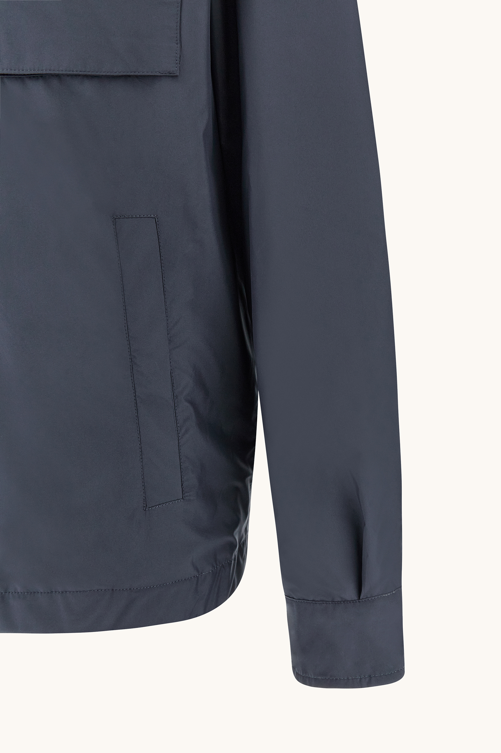 Reversible Overshirt Typhoon&reg; Platinum image number 5