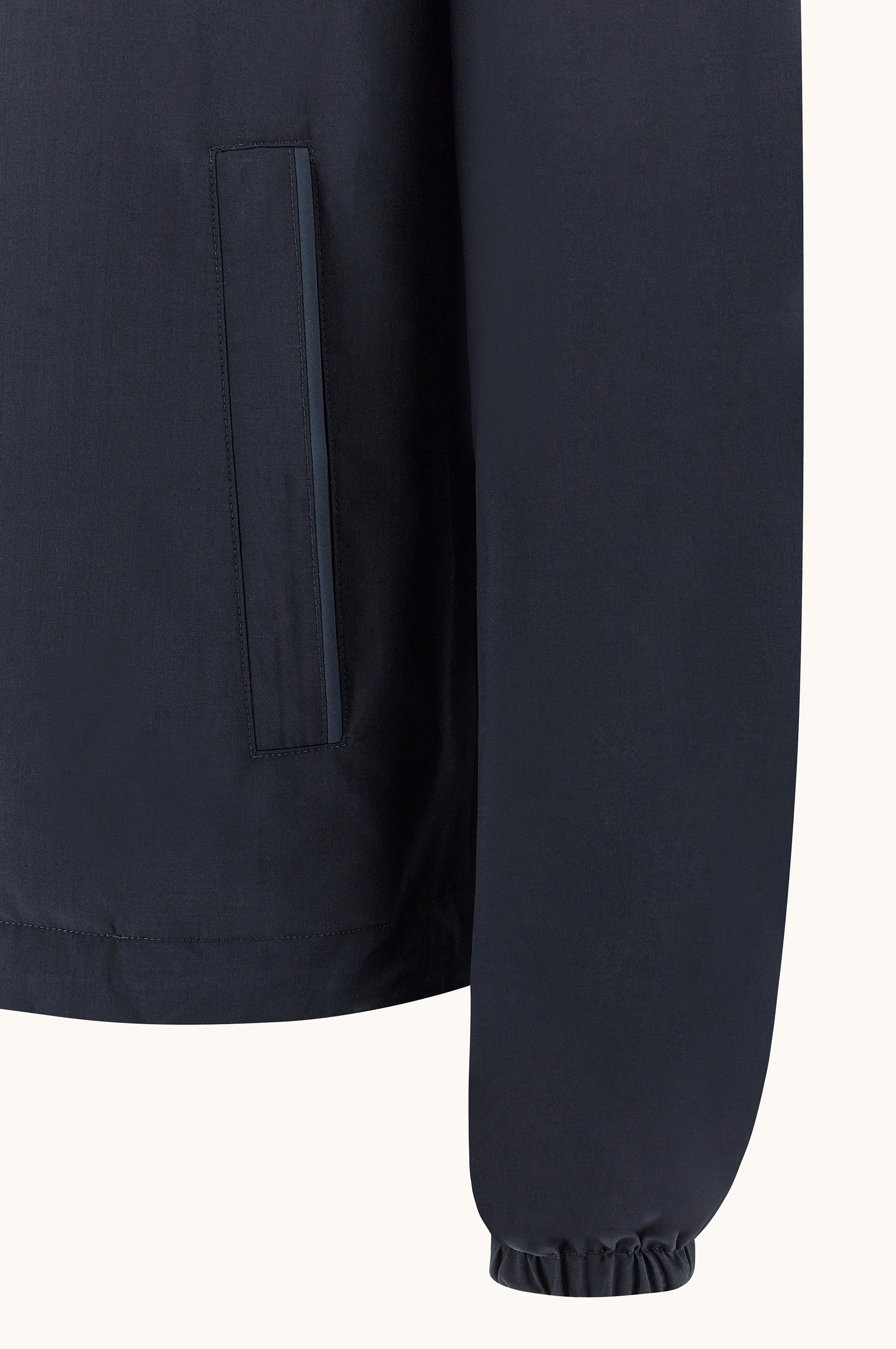 Windbreaker reversibile  in lana e seta image number 8