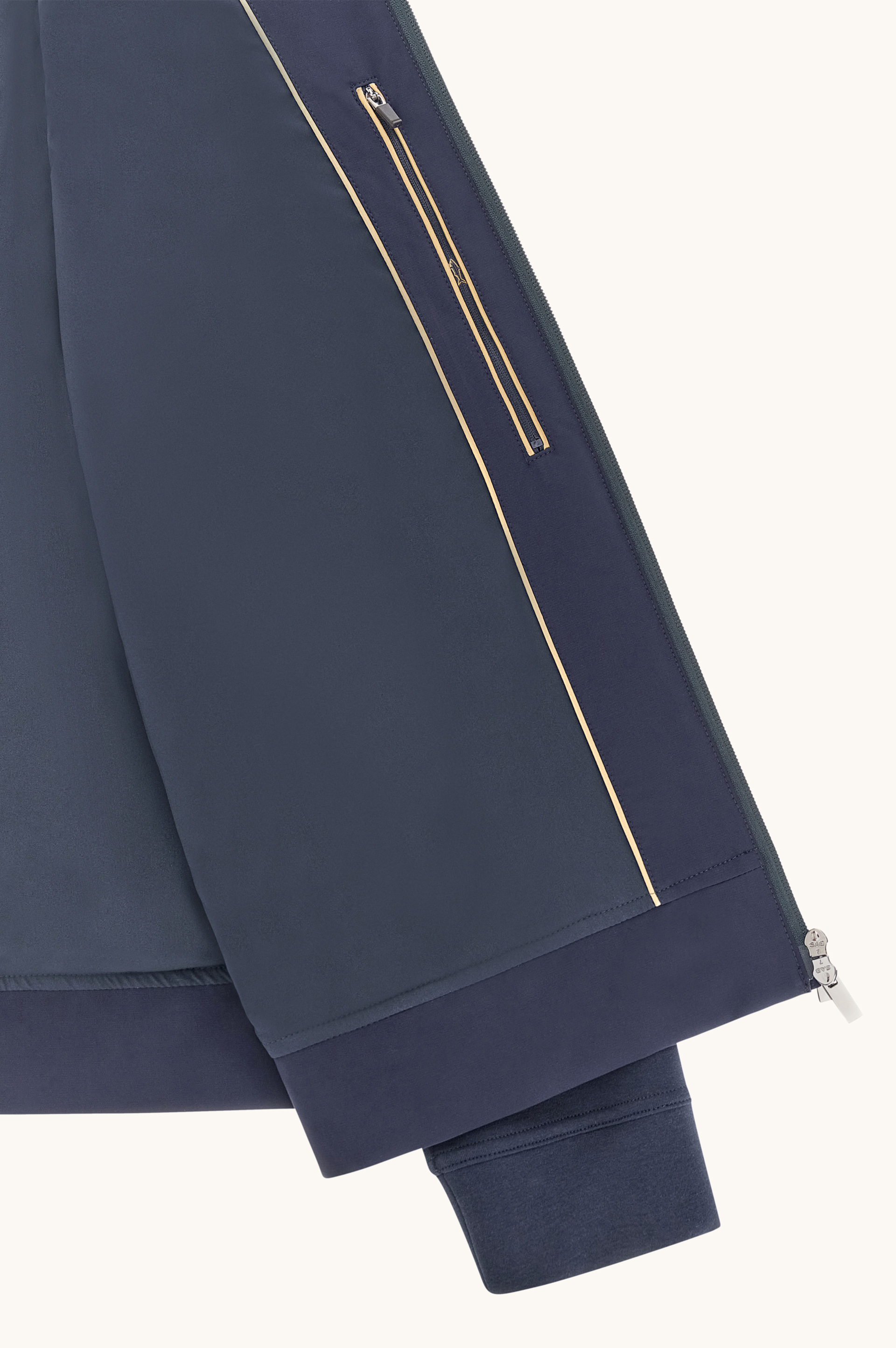 Hybrid sweatshirt in Dynamic and jersey image number 6