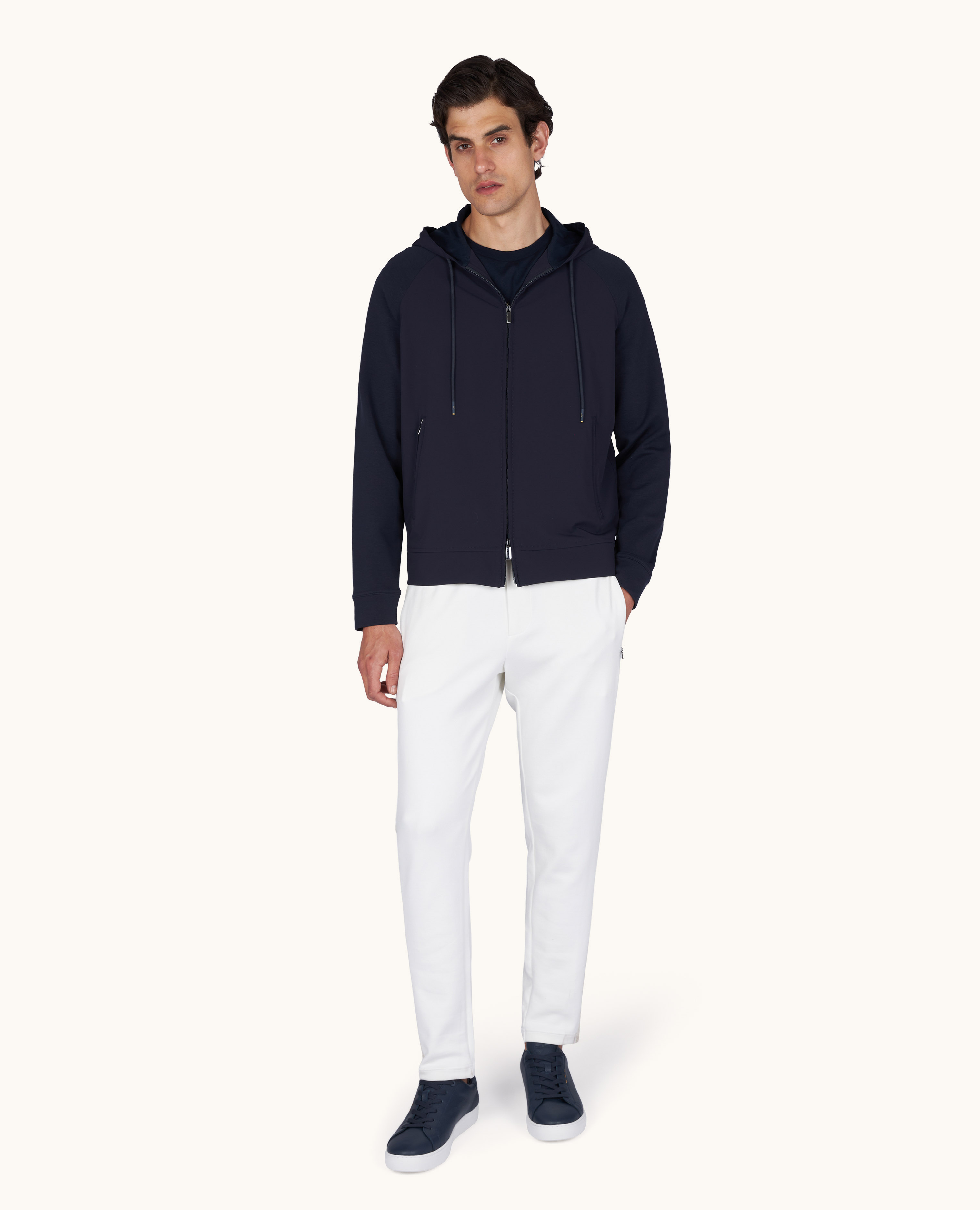 Hybrid sweatshirt in Dynamic and jersey image number 1
