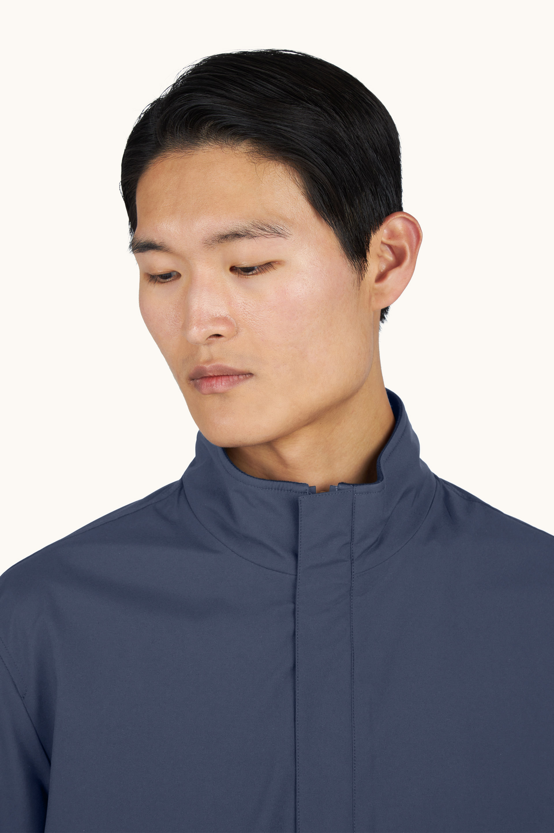 Reversible Eclisse blouson in cashmere and Typhoon&reg; Platinum image number 3