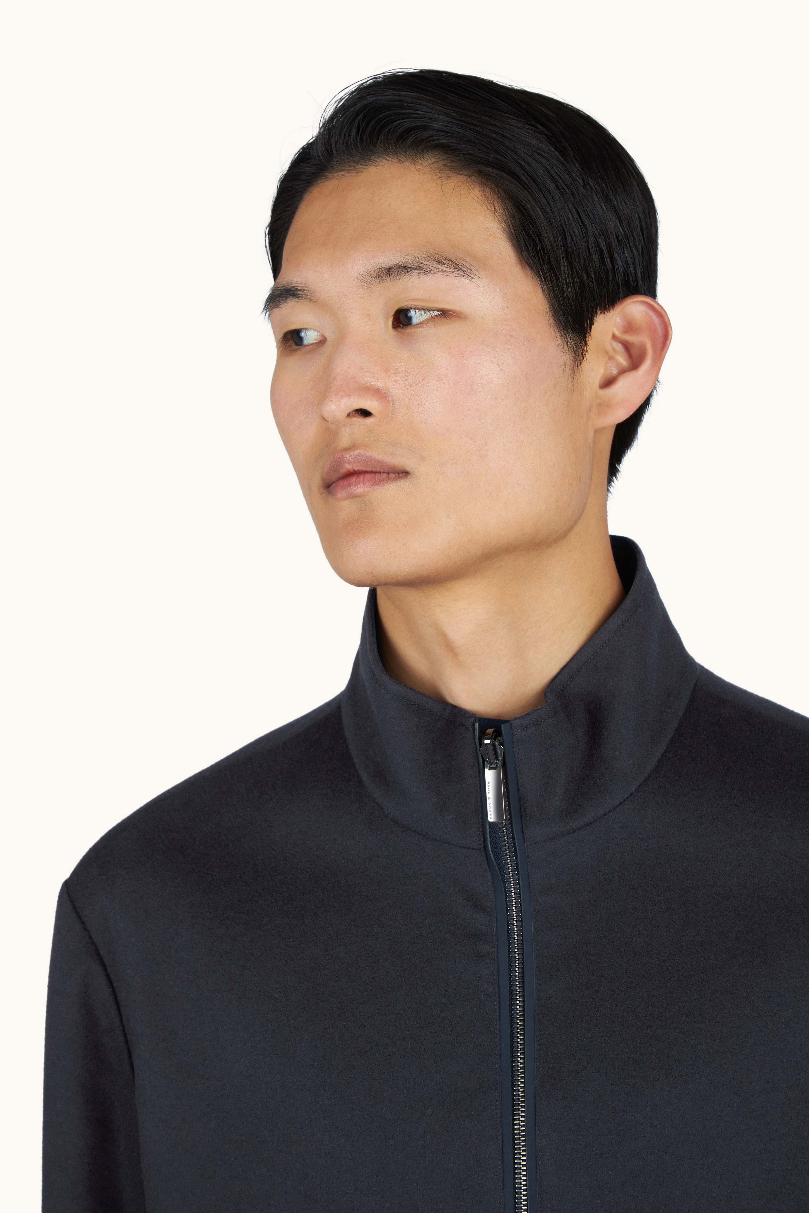 Reversible Eclisse blouson in cashmere and Typhoon&reg; Platinum image number 4