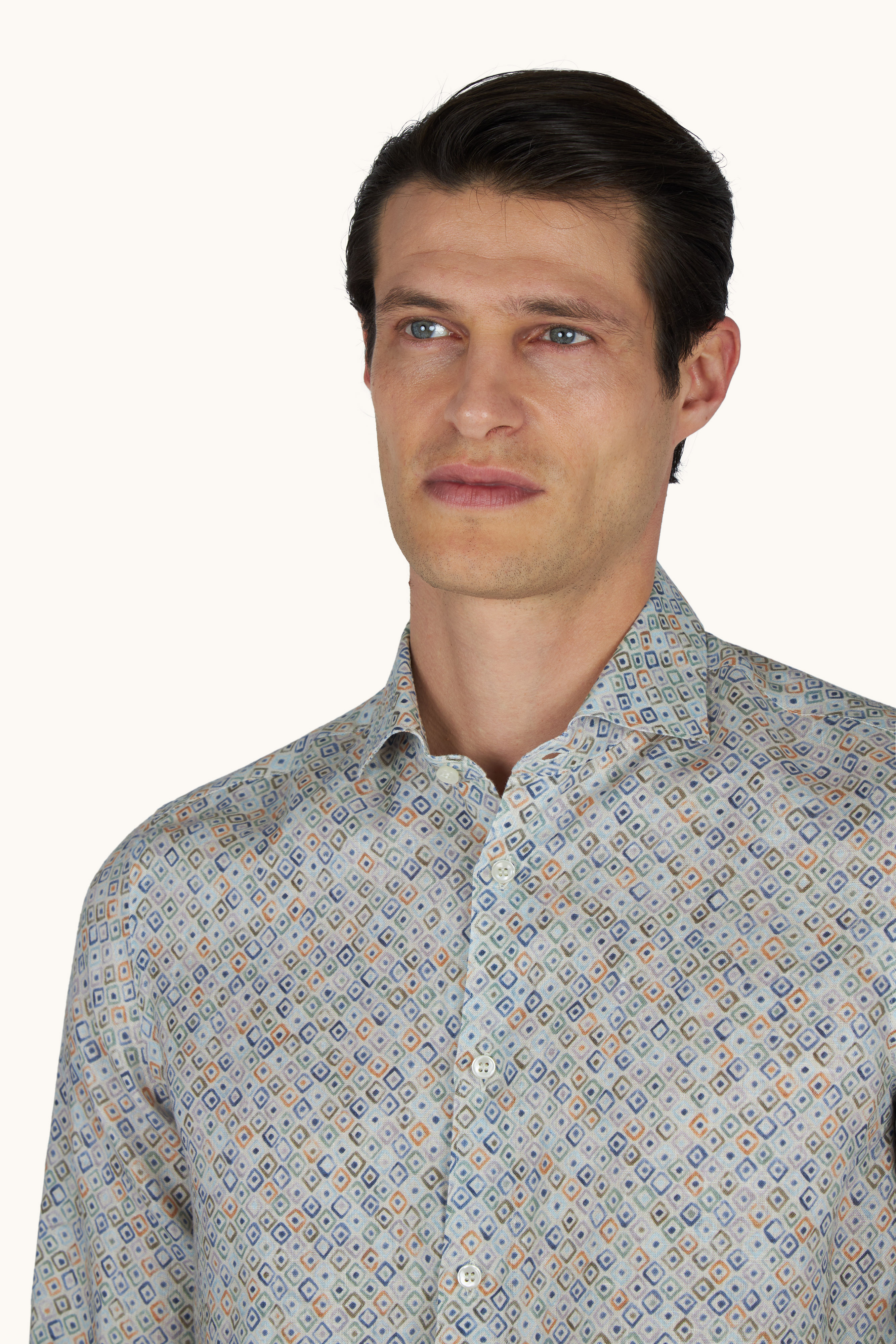 Camicia in lino con motivo Geometric Watercolor image number 4