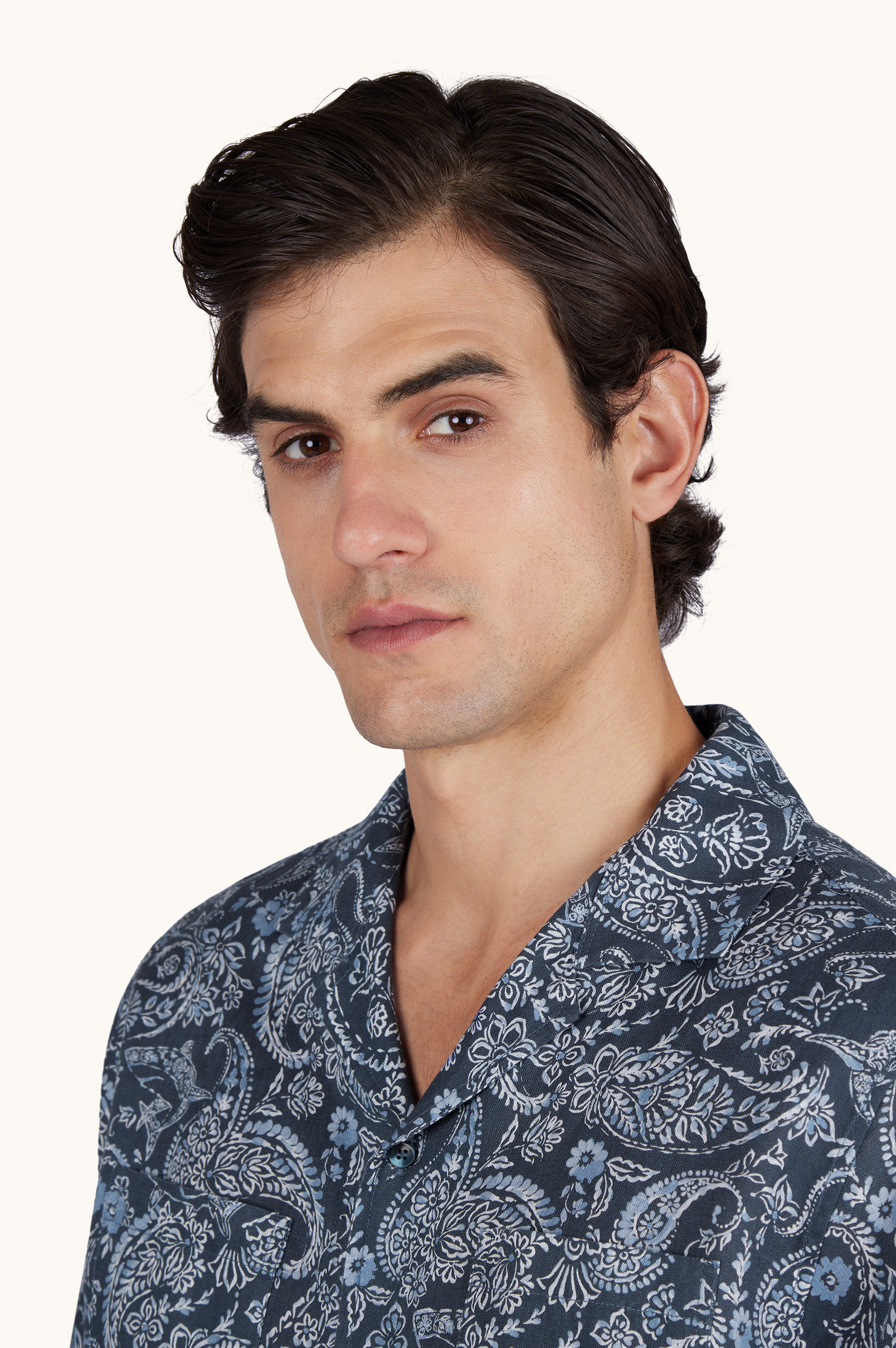 Camicia in lino con motivo Shark Paisley image number 4