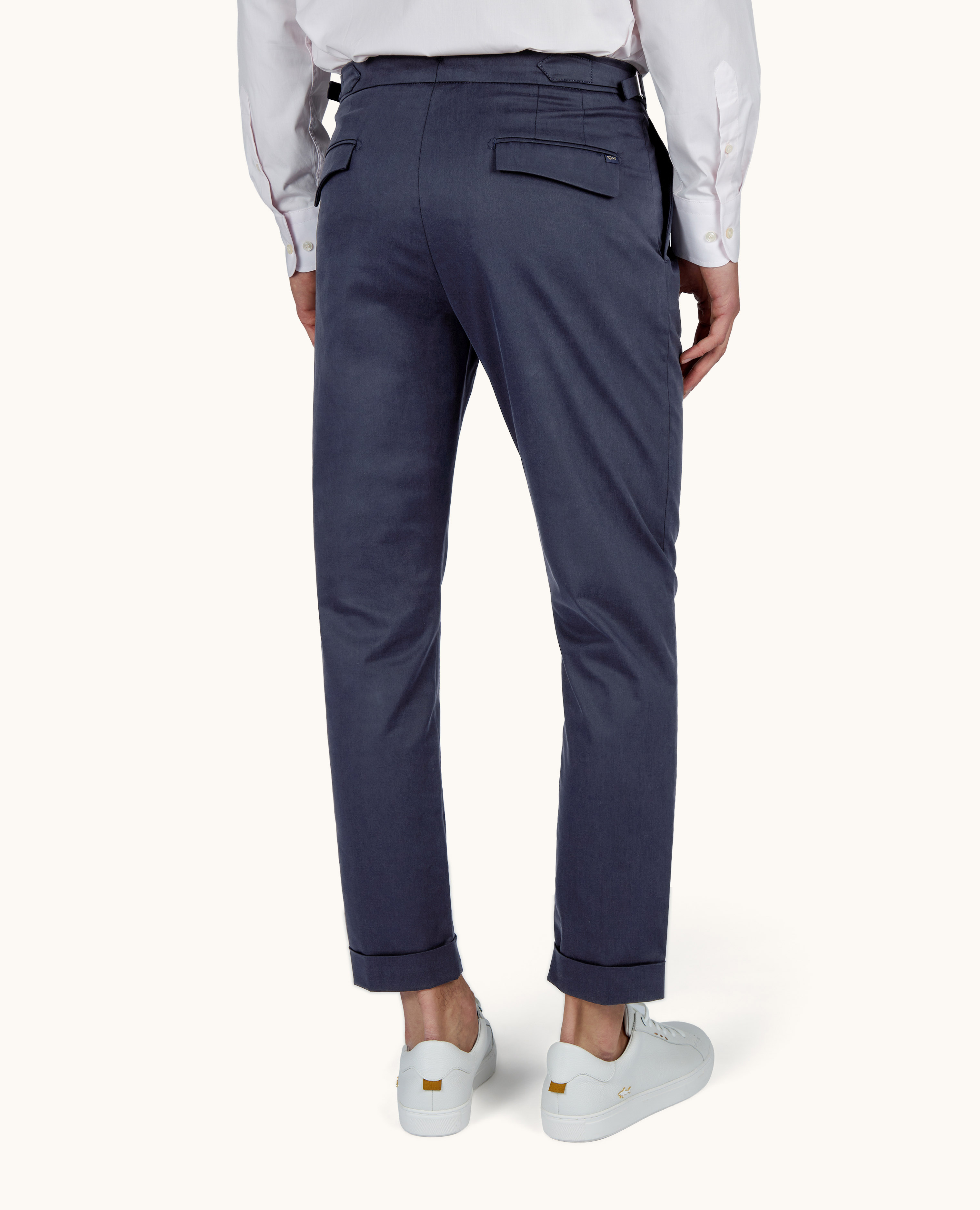 Pantalon chino en coton stretch avec double pince image number 3