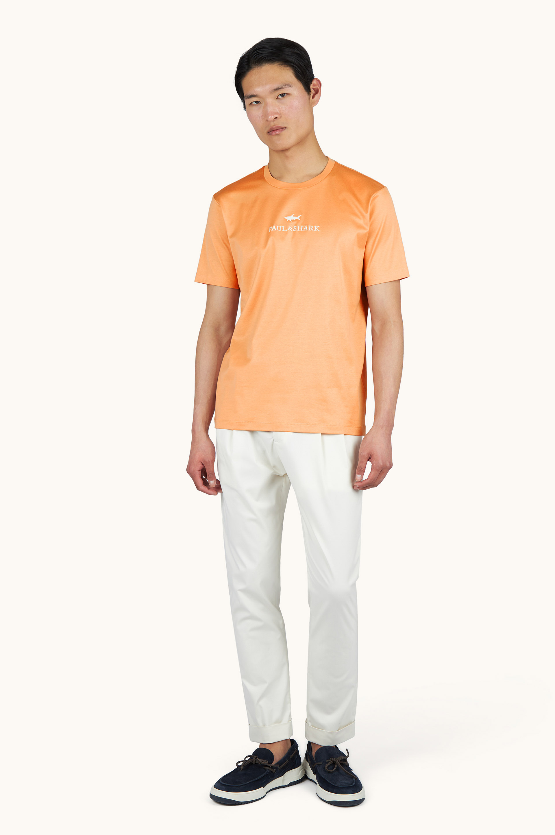 Pantal&oacute;n chino de algod&oacute;n el&aacute;stico con doble pinza image number 2