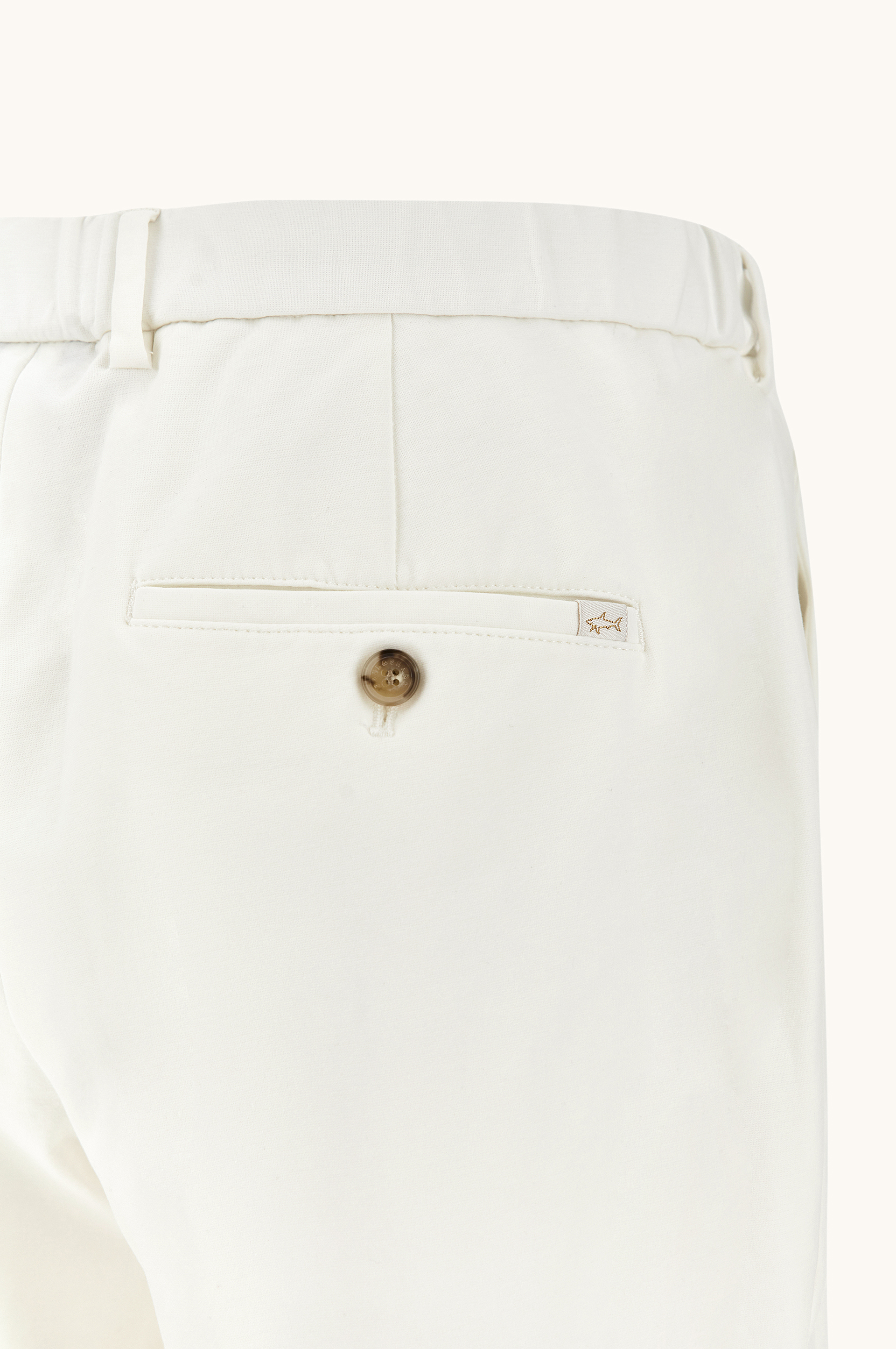 Pantal&oacute;n chino Dynamic con pinzas image number 5