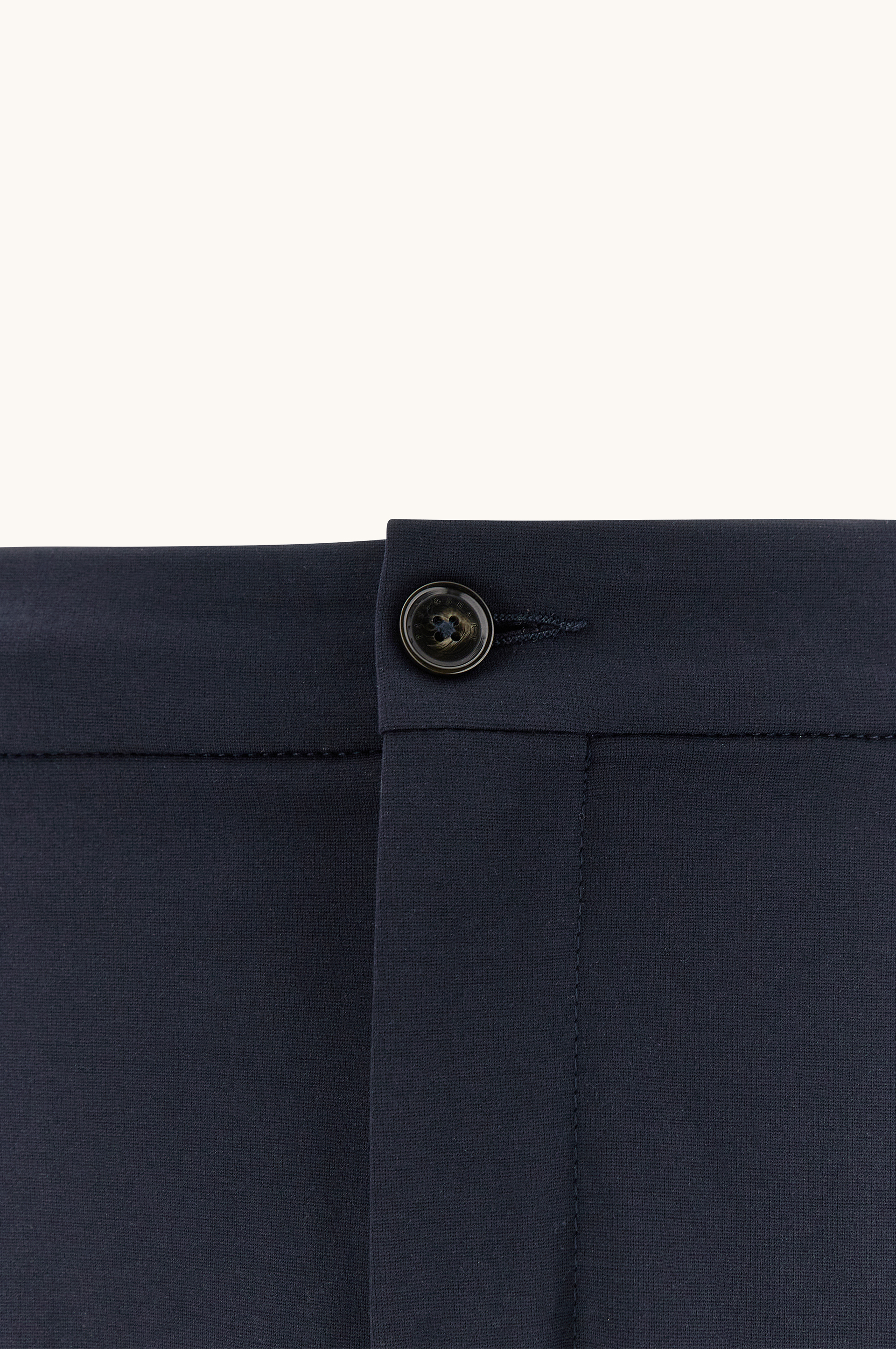 Dynamic chino trousers with pleats image number 6