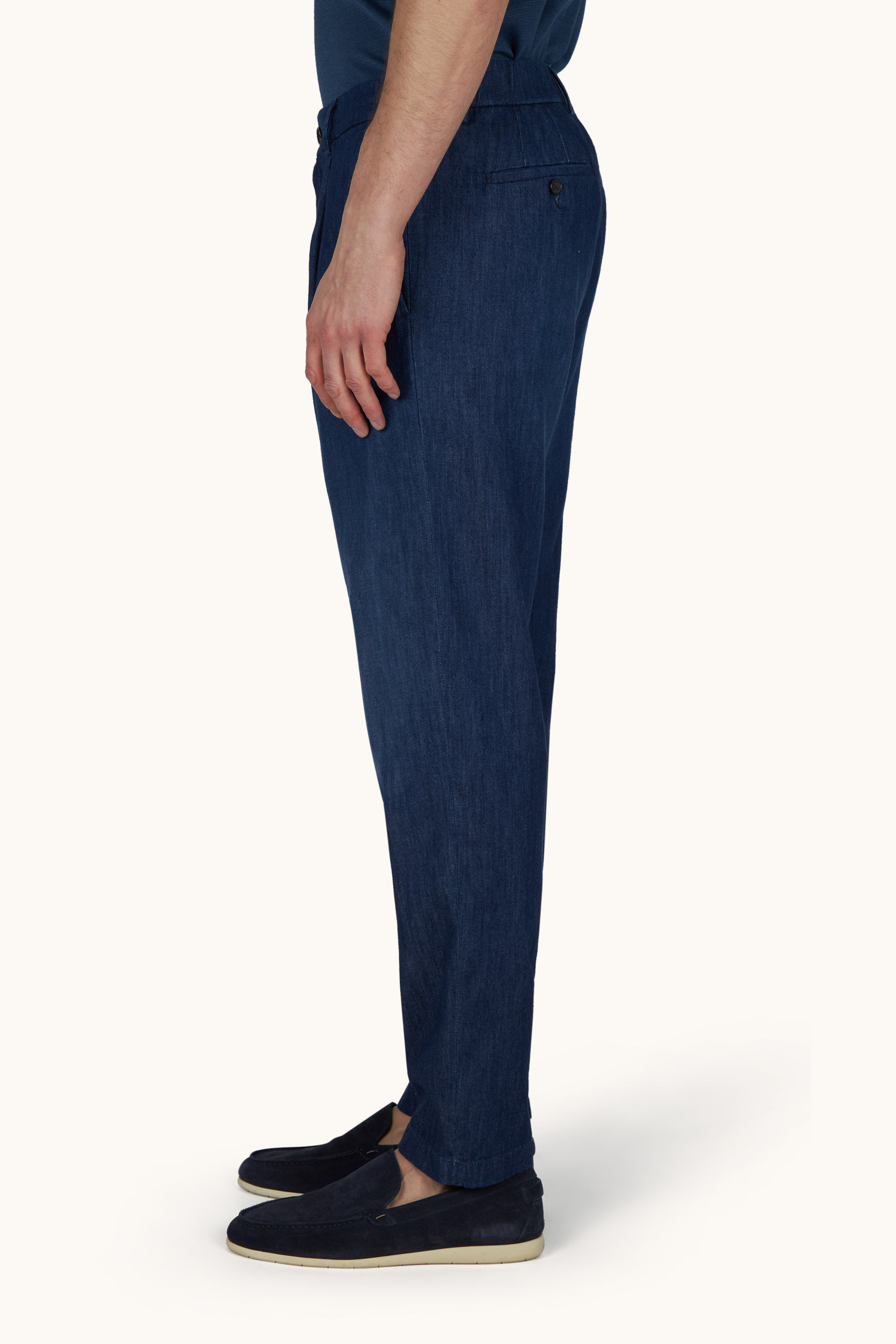 Pantalone chino in denim di seta e cotone image number 7