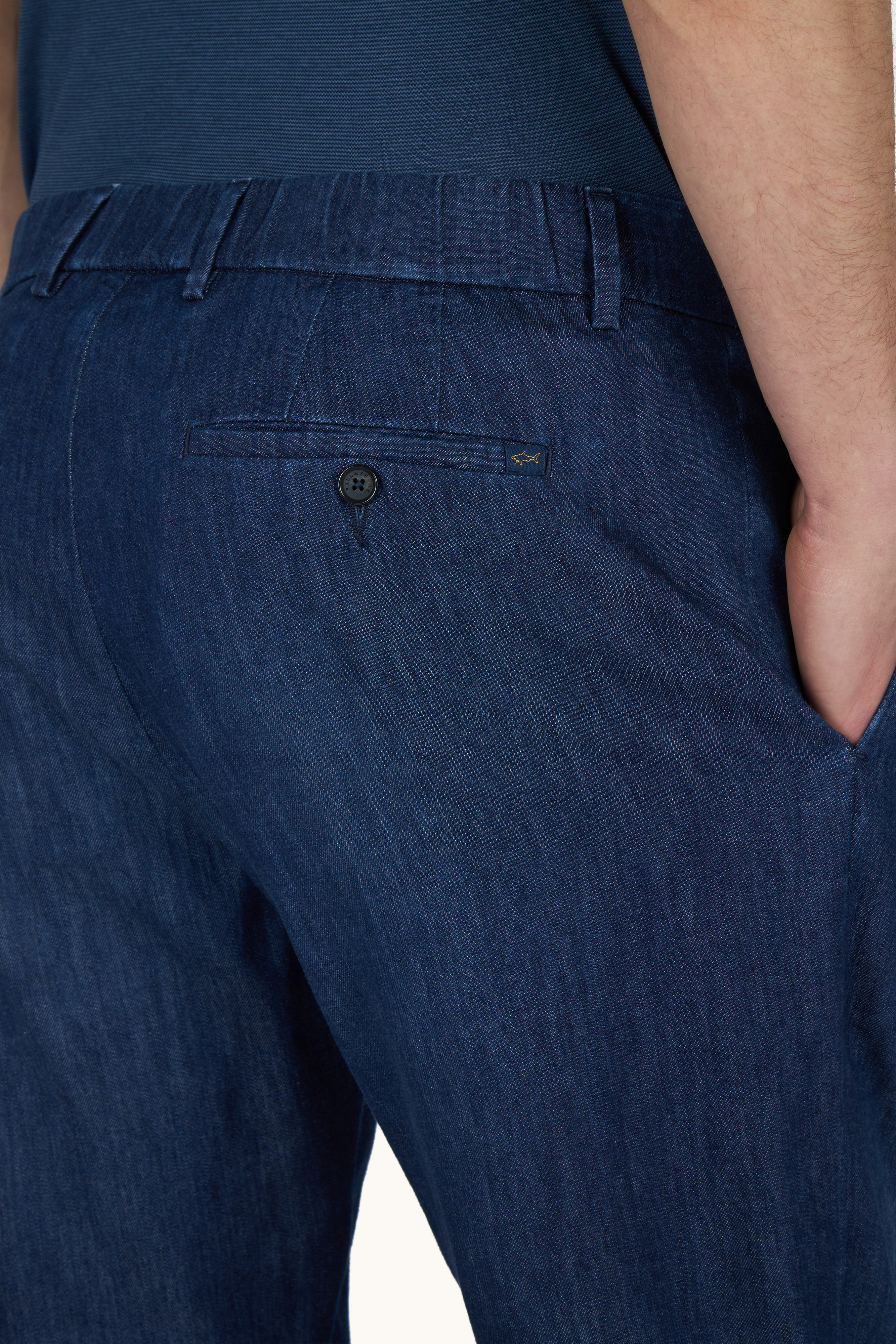 Pantalone chino in denim di seta e cotone image number 8