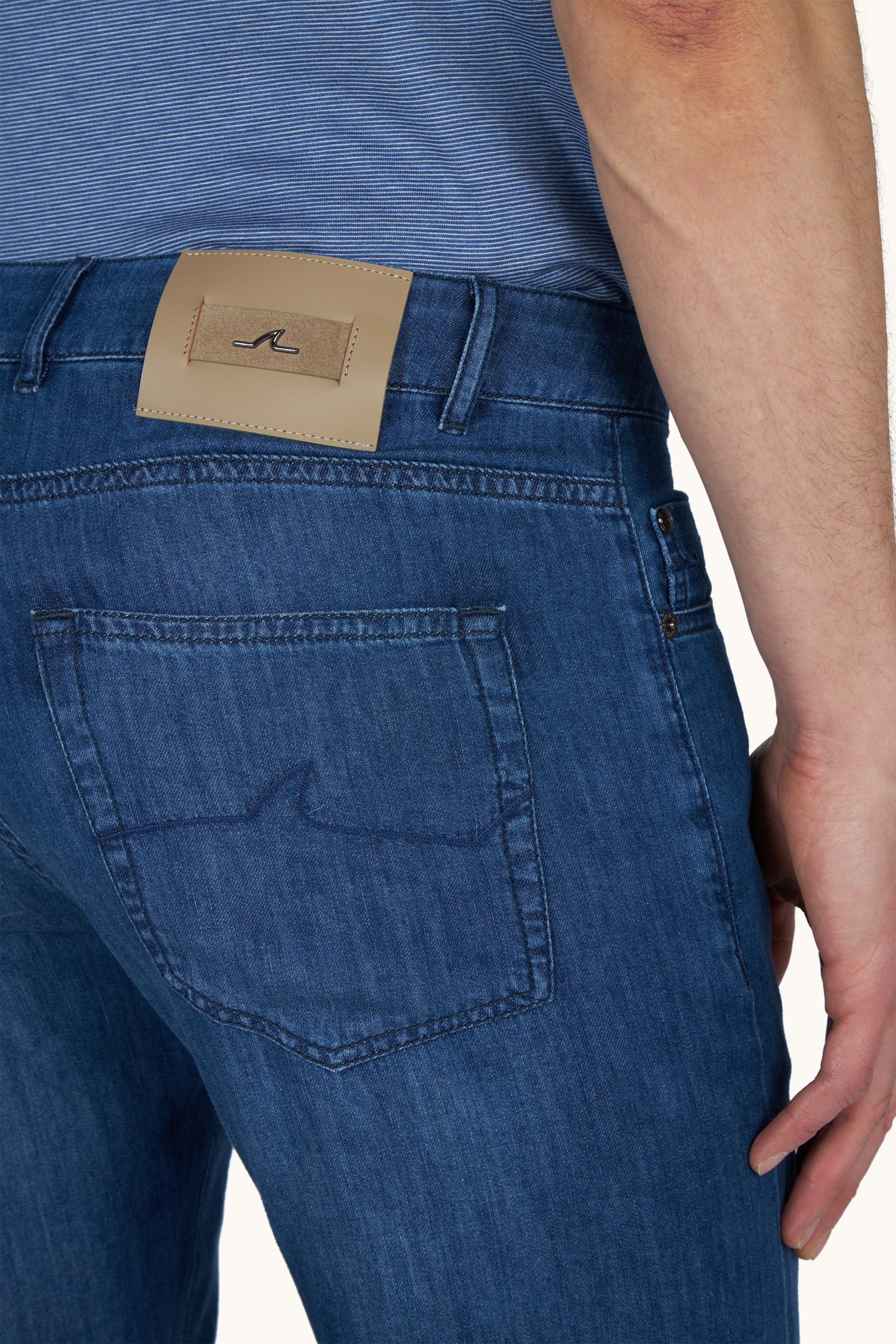 丝棉牛仔布牛仔裤 image number 4