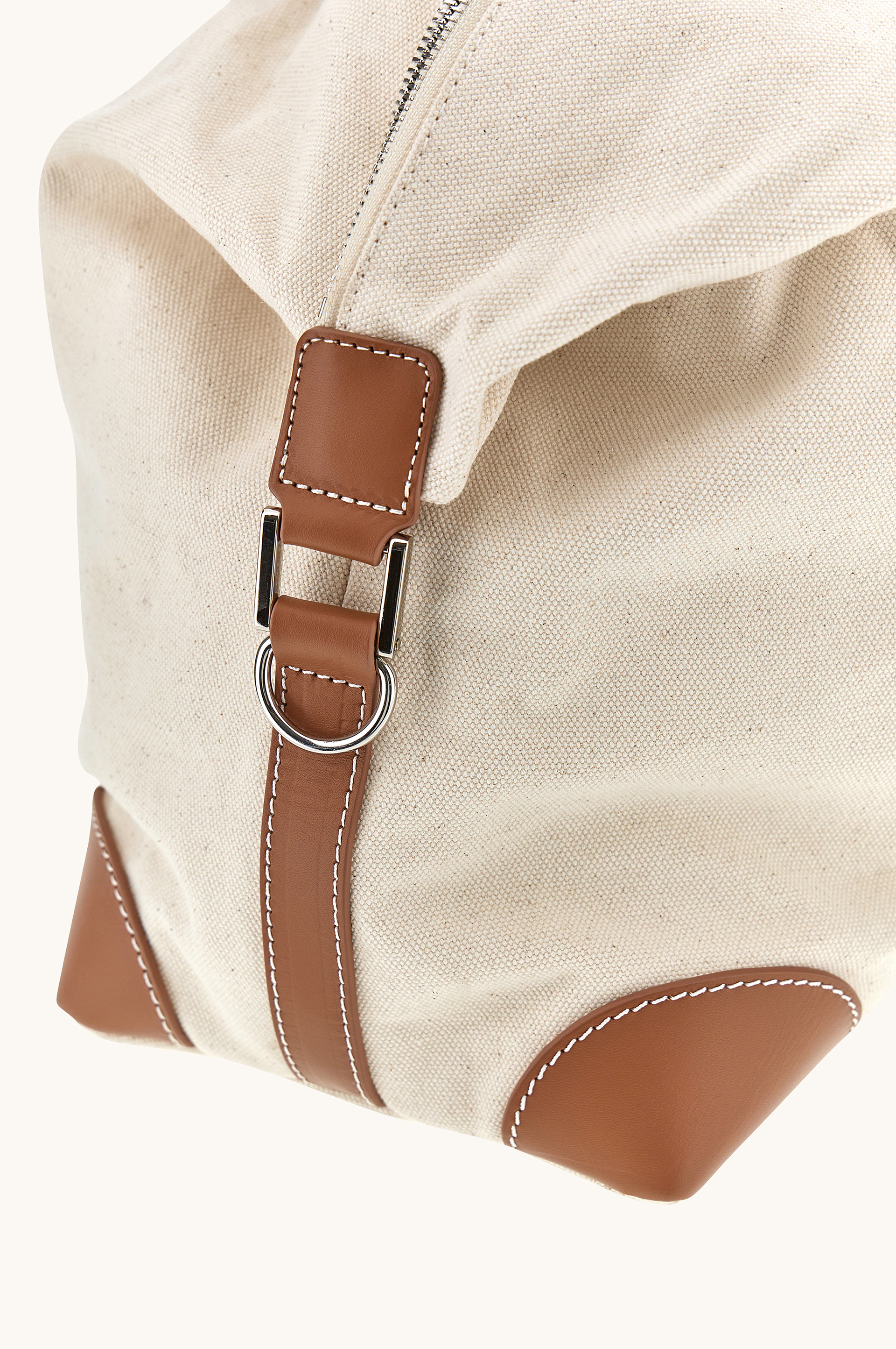 Reisetasche aus Canvas mit Lederdetails image number 5