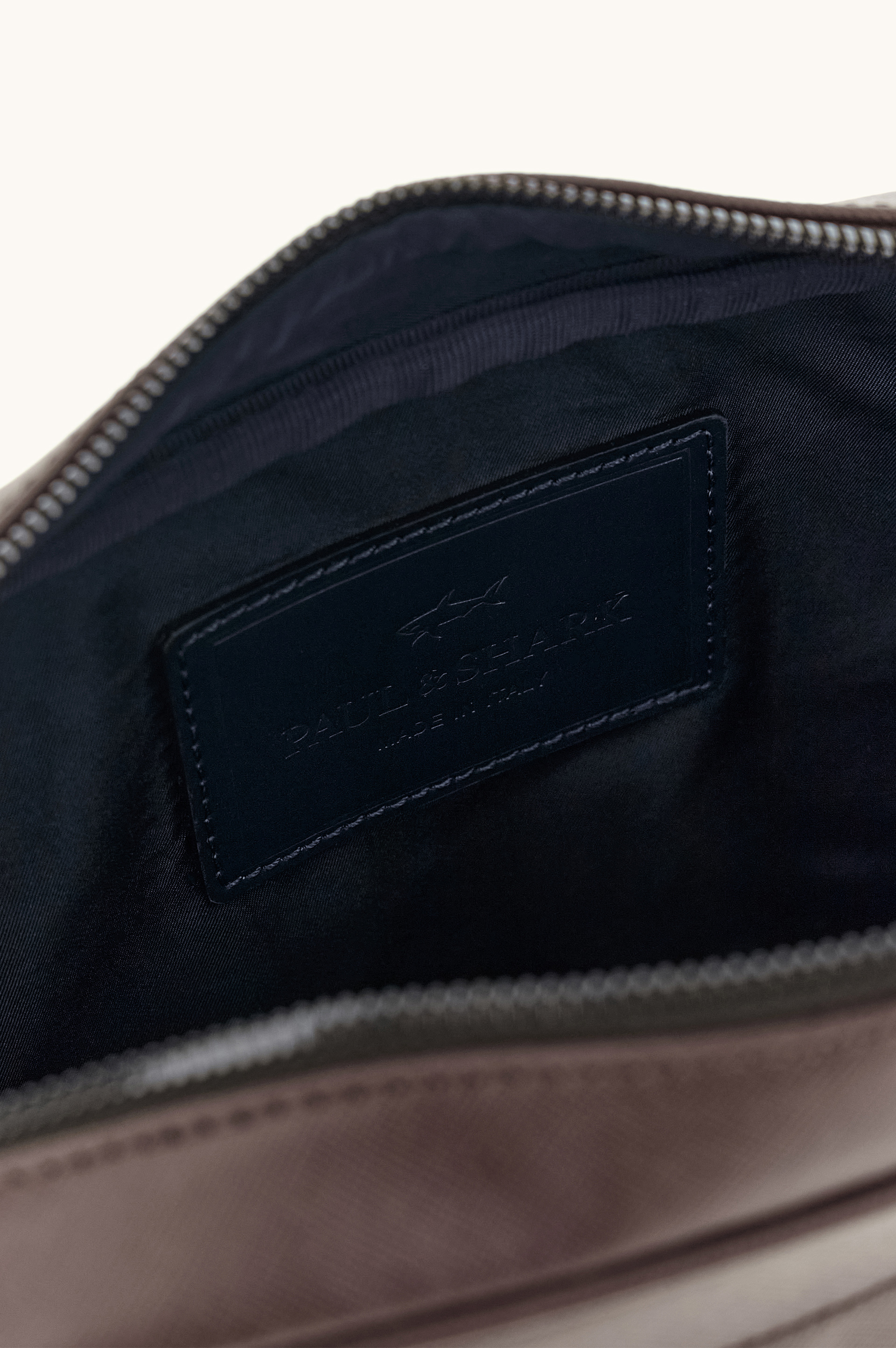 Clutch in Saffiano leather image number 4
