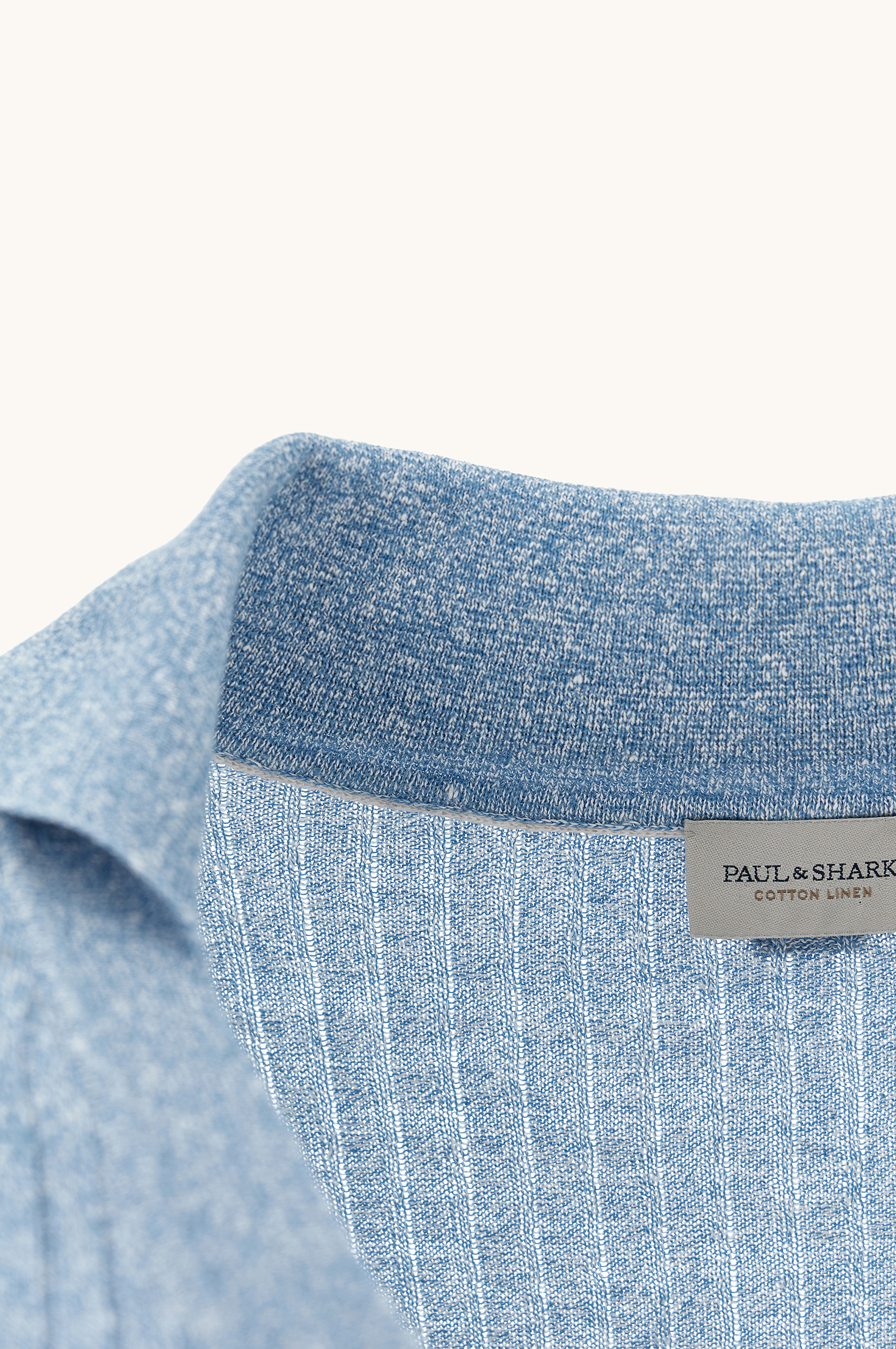 Polo con cuello en V de lino y algod&oacute;n Urukai image number 2