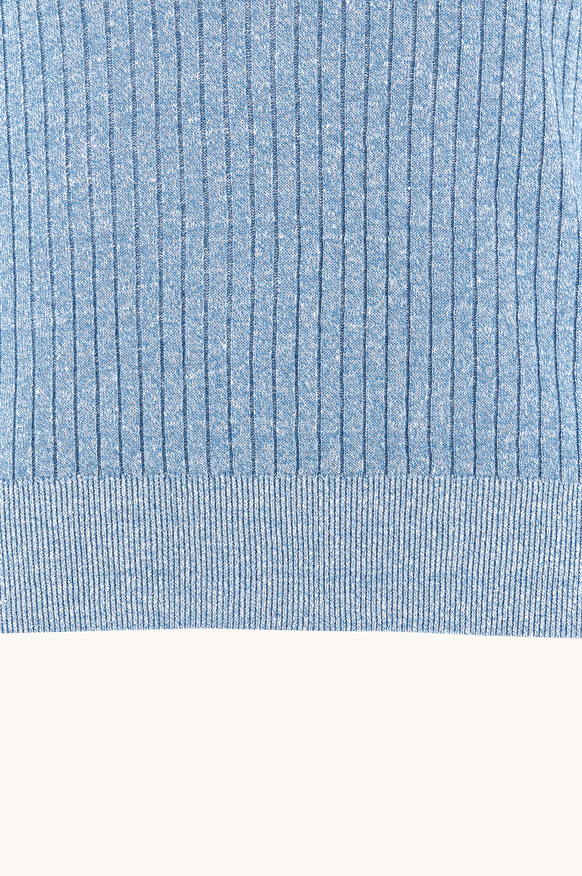 Polo con cuello en V de lino y algod&oacute;n Urukai image number 4