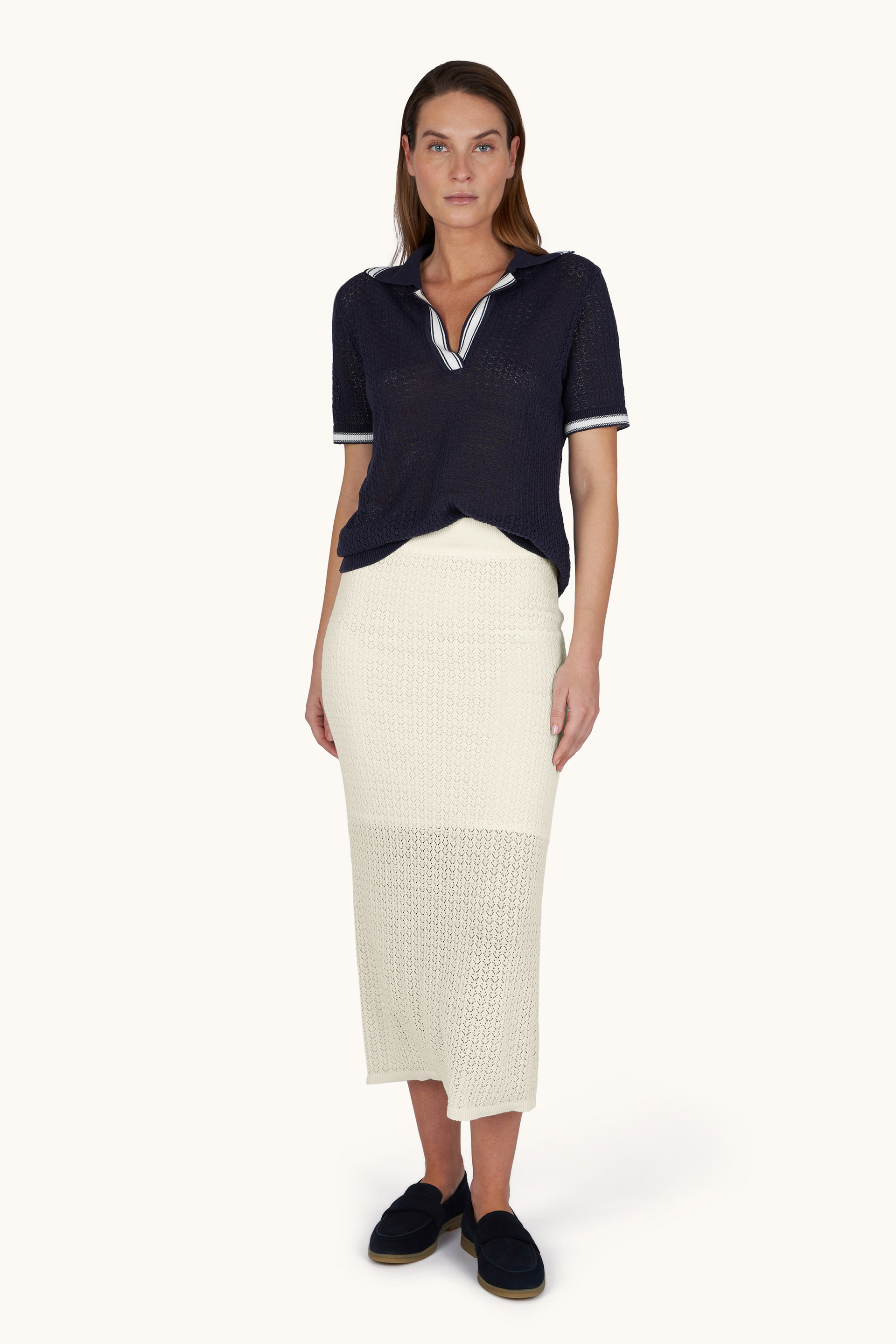 Linen knit skirt with open stitch image number 2