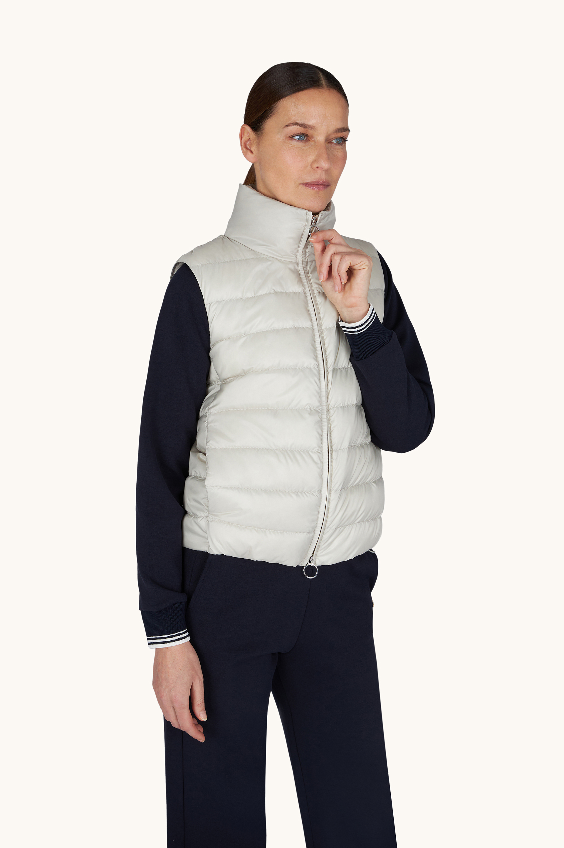 سترة بدون أكمام Ultralight من الريش image number 0