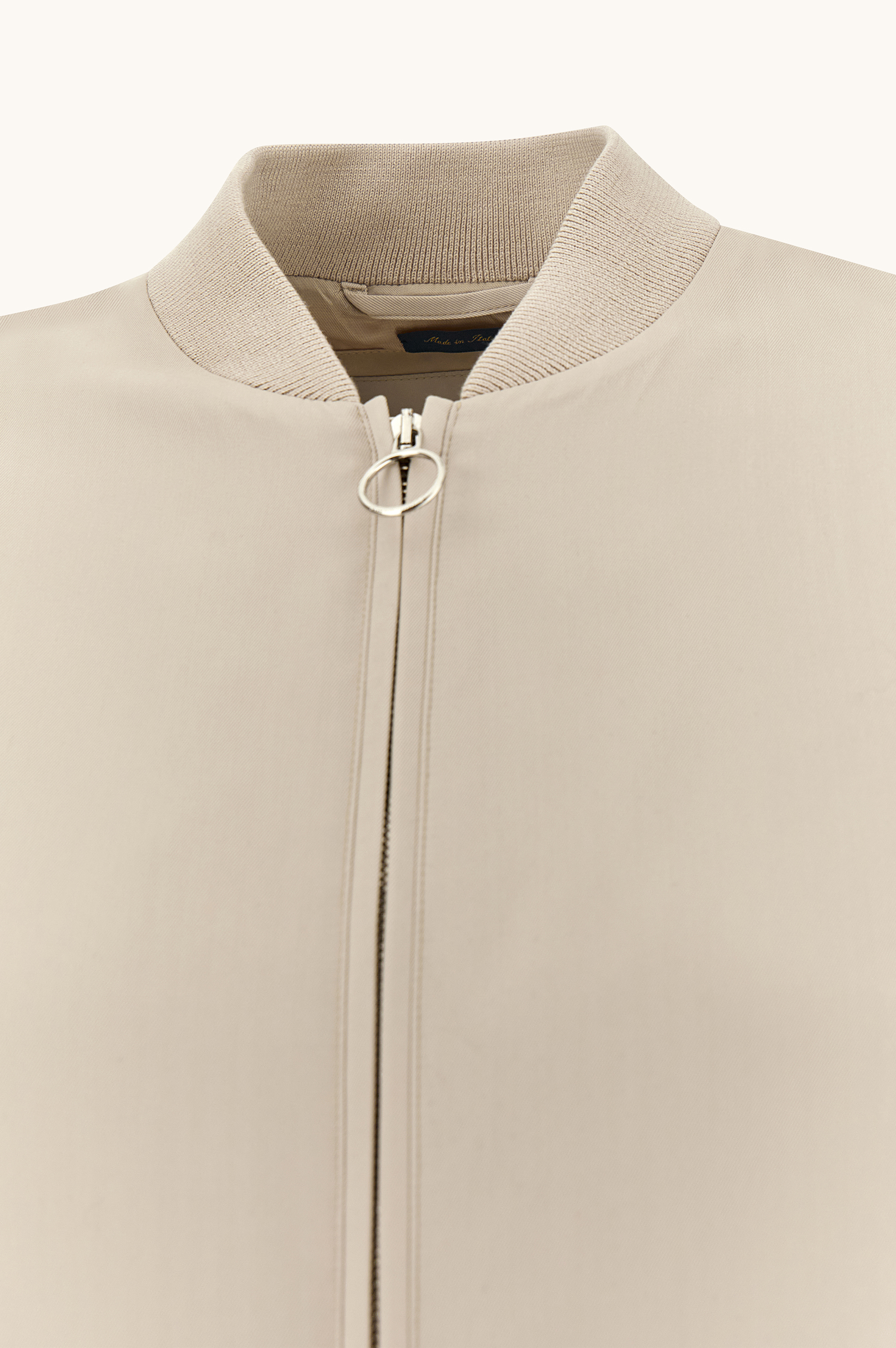 Bomberjacke aus Maulbeerseide image number 6