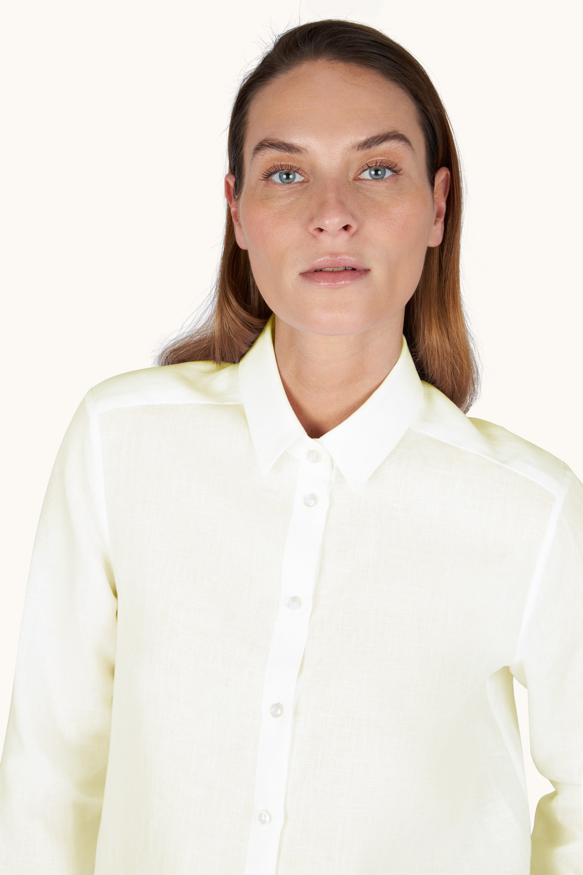 Shirt in Soffio linen image number 4