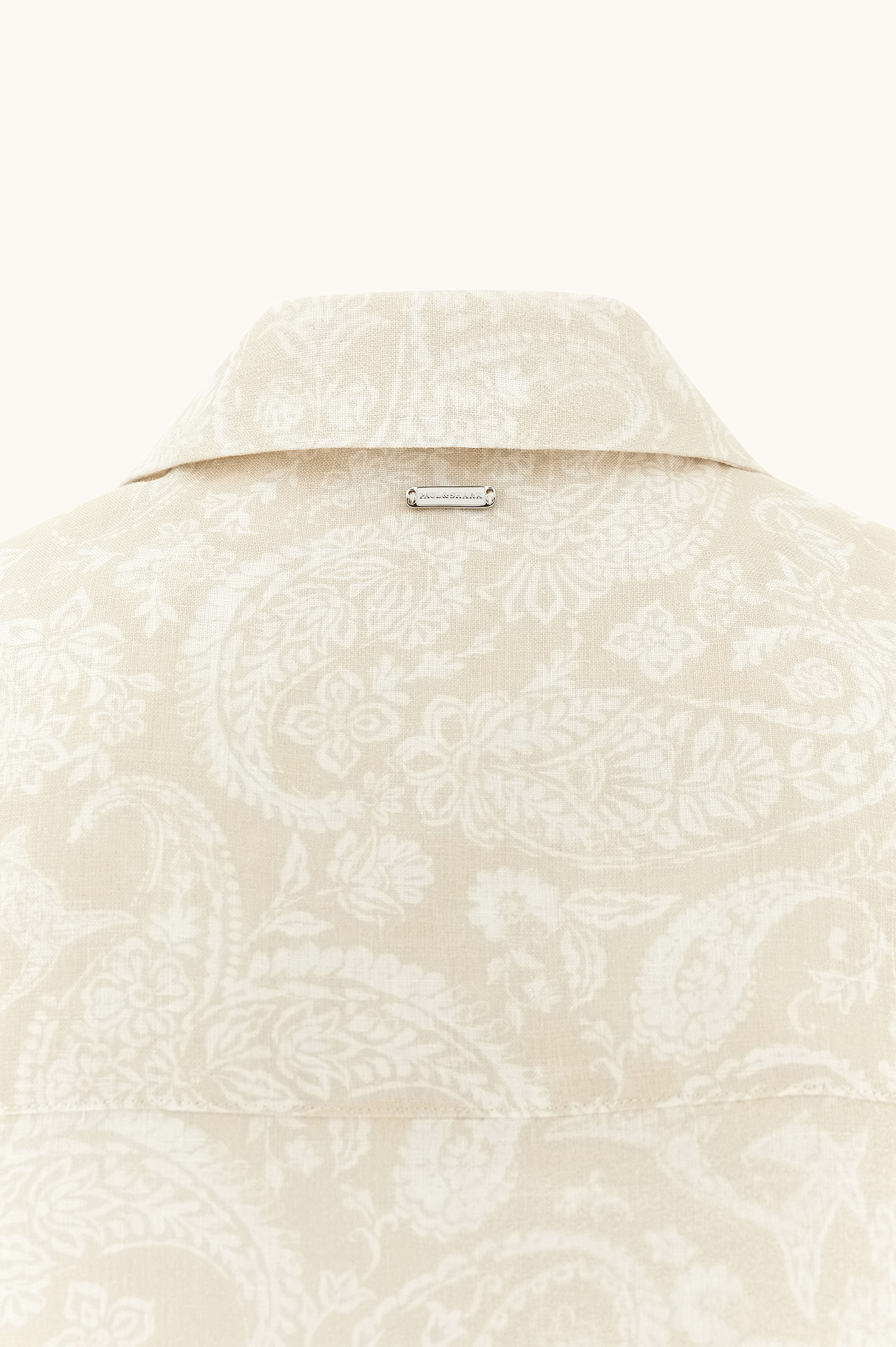 Linen shirt with Shark Paisley print image number 2