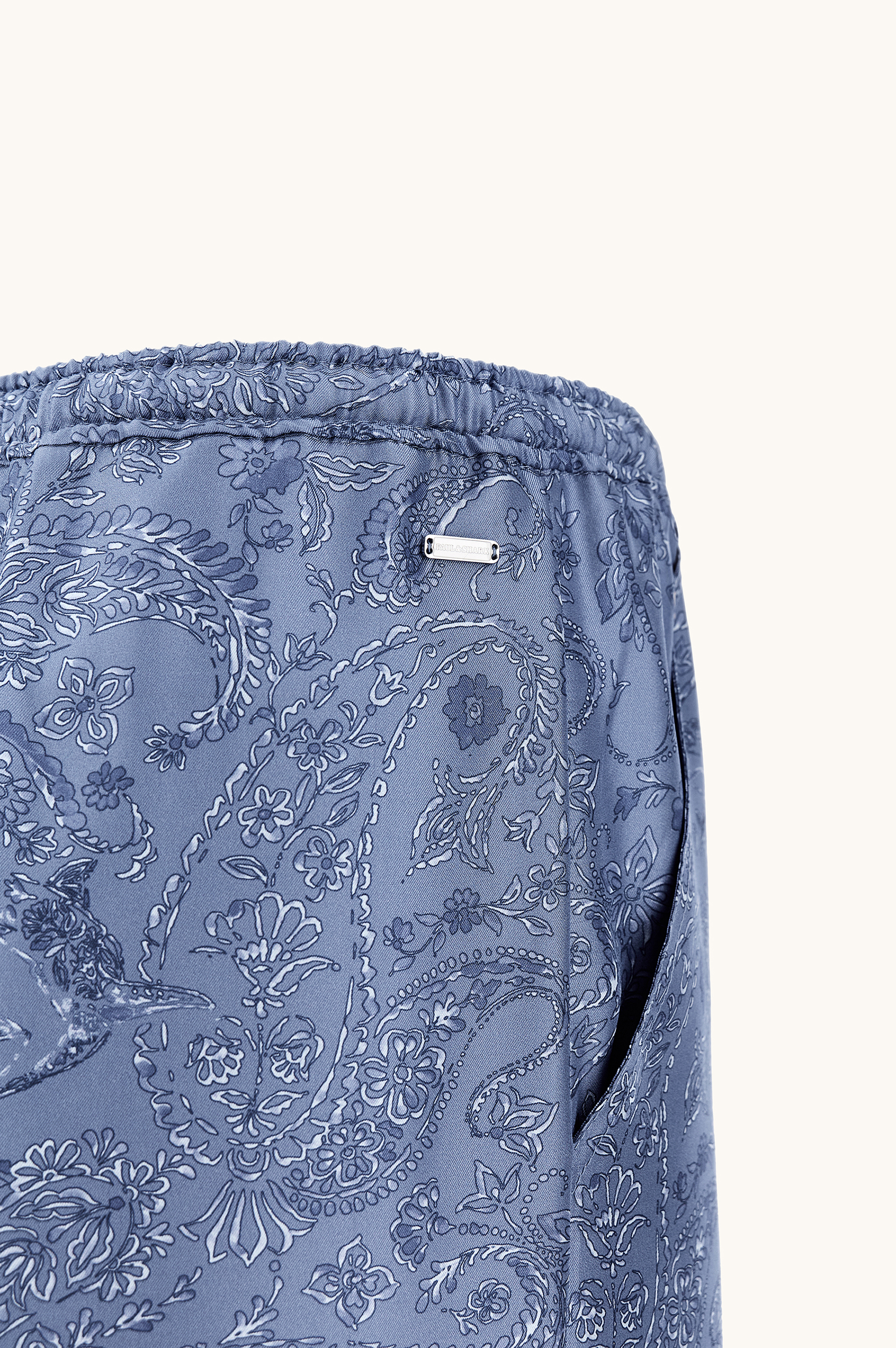 Silk cargo pants with Shark Paisley print image number 5