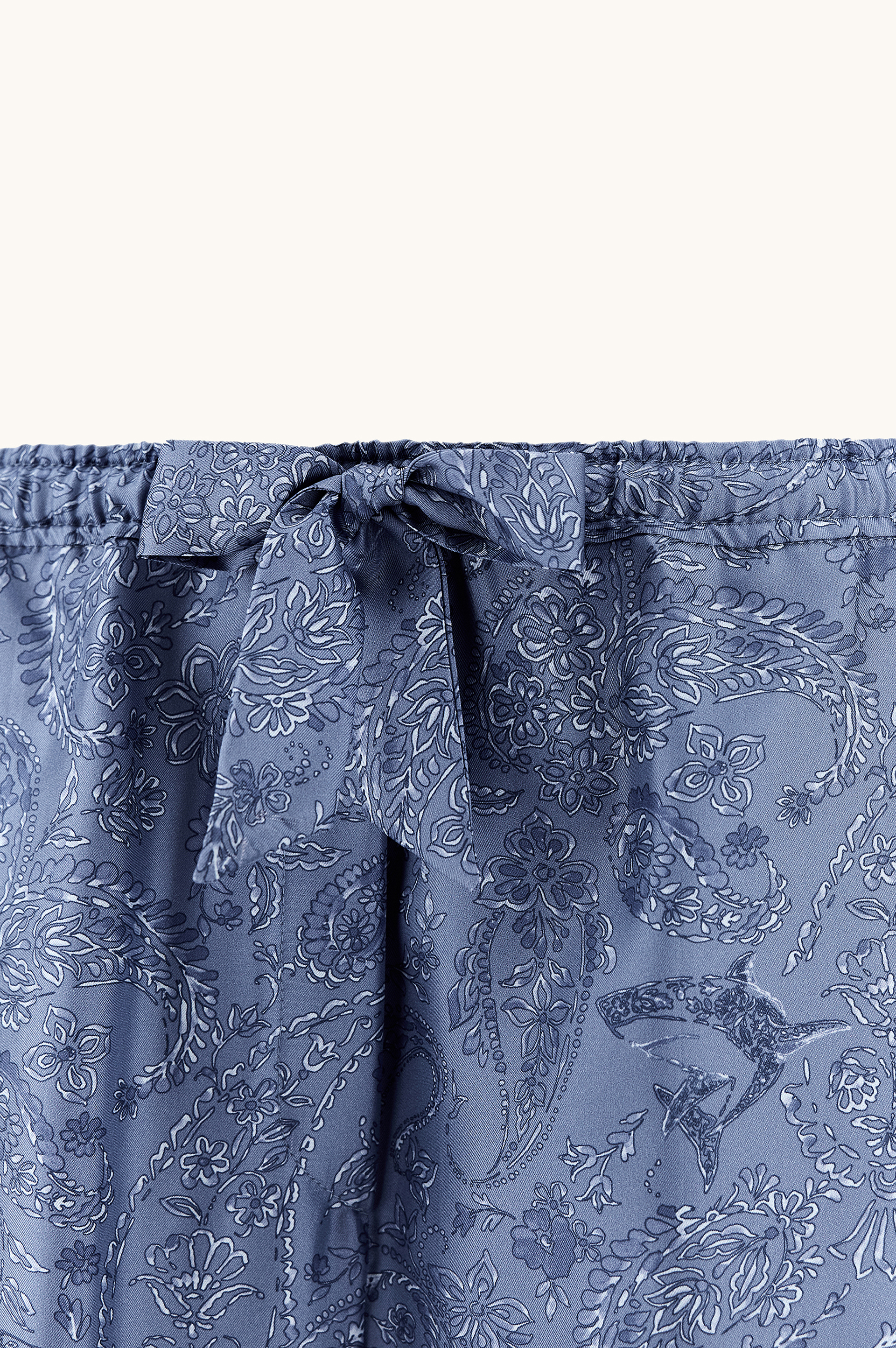 Silk cargo pants with Shark Paisley print image number 8