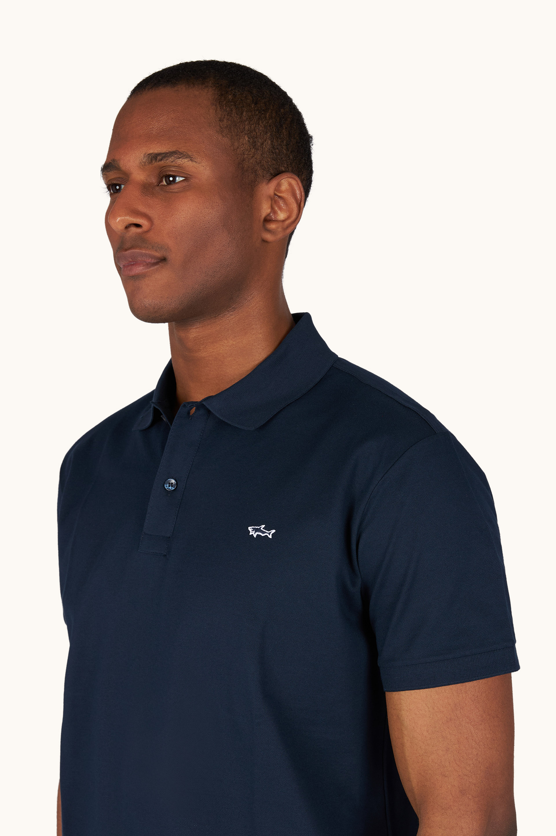 Polo de algod&oacute;n Double Piqu&eacute; con bordado Shark image number 4