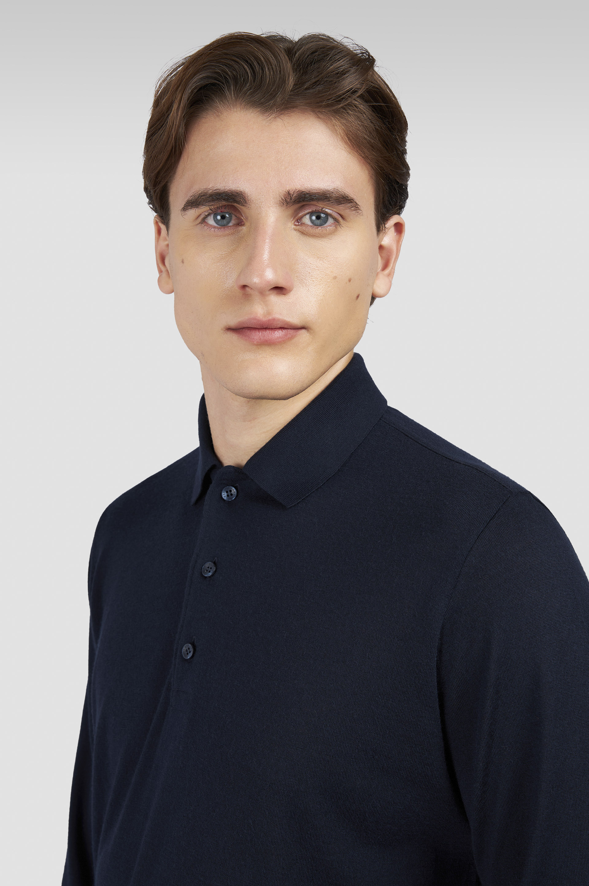 Ultrafine Merino wool polo shirt with Shark embroidery image number 4 Ultrafine Merino wool polo shirt with Shark embroidery image number 4