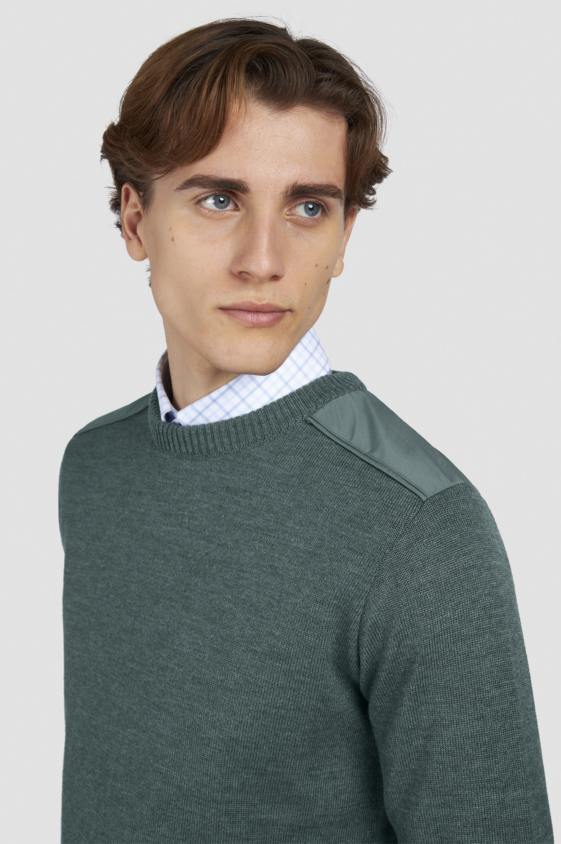 Soft Cool Touch wool crewneck sweater with Typhoon&reg; details image number 4