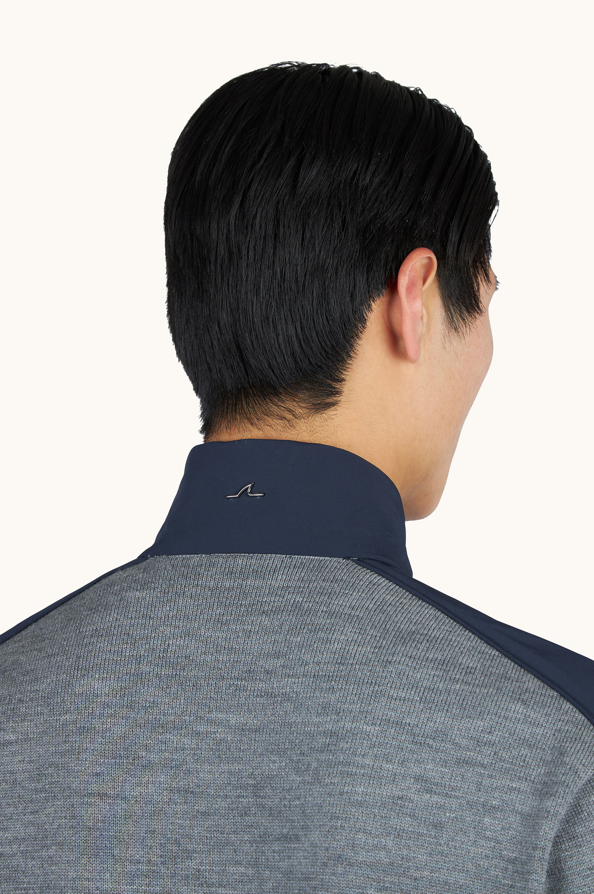 Zip-up sweater in Soft Cool Touch wool with Typhoon&reg; Re-4x4 Stretch details image number 4