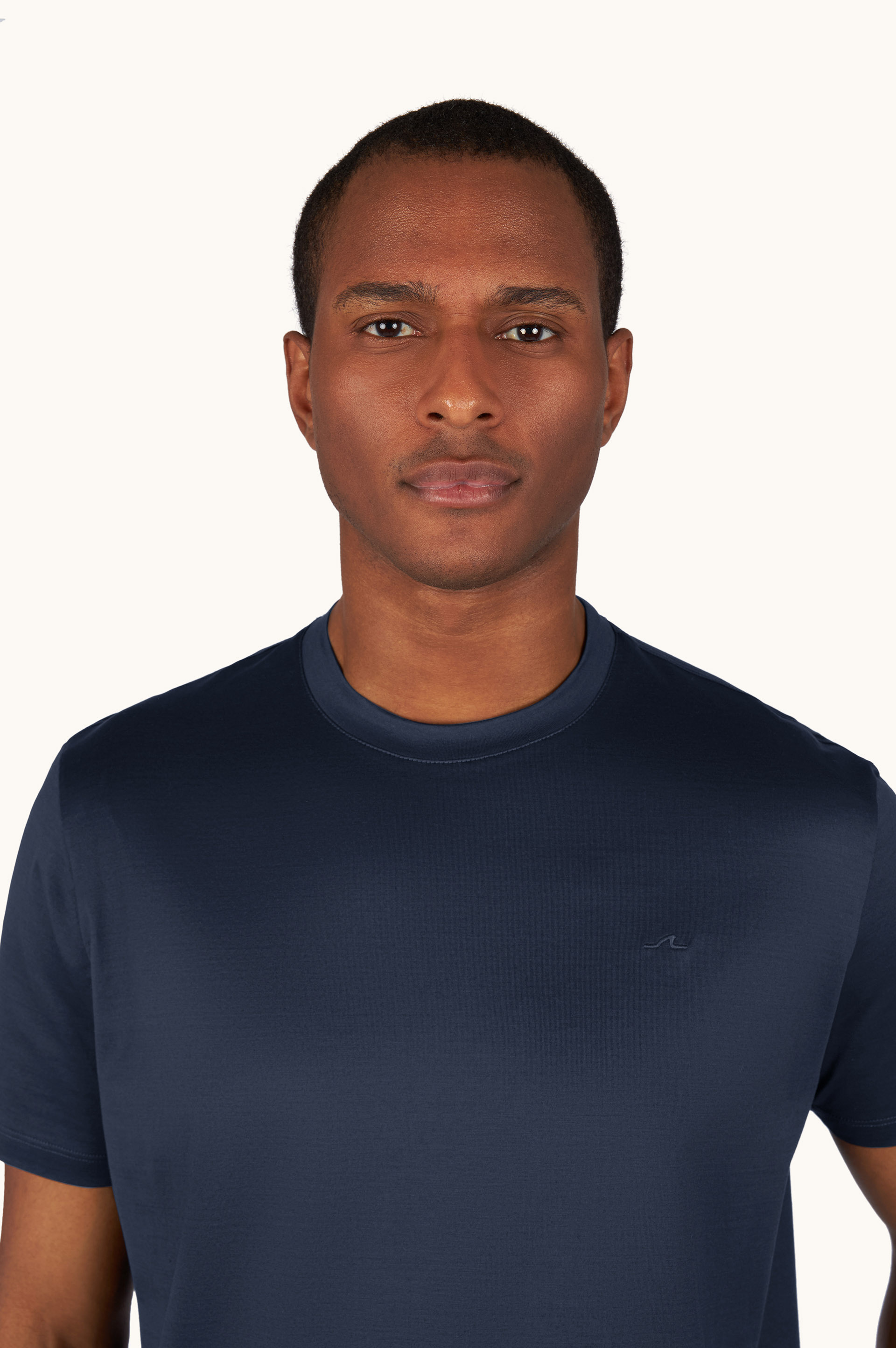 Cotton jersey T-shirt with Shark Fin embroidery image number 4