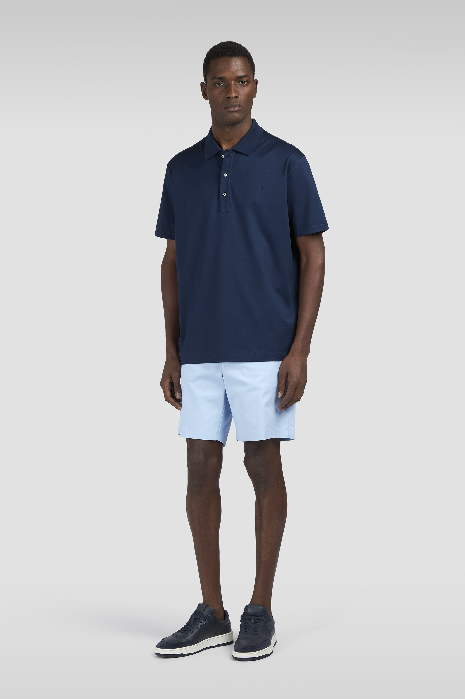 Double mercerised cotton jersey polo shirt with Shark Fin embroidery image number 2 Double mercerised cotton jersey polo shirt with Shark Fin embroidery image number 2