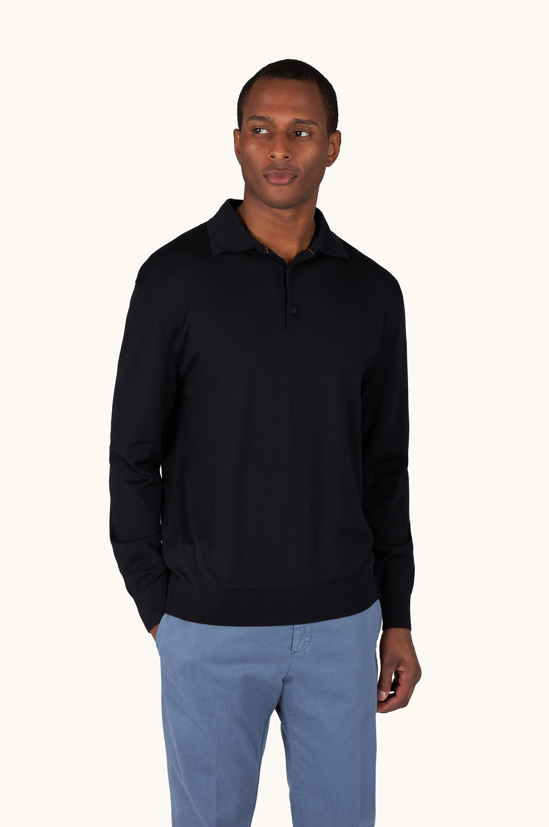 Polo Shirt in 140's Superfine Merino Wool image number 0