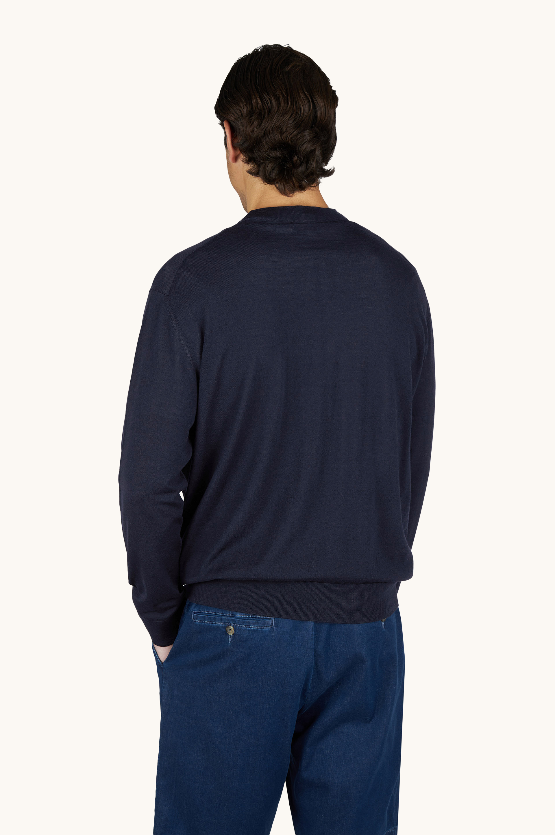 Pull col rond en laine Merino 140&rsquo;S superfine image number 3