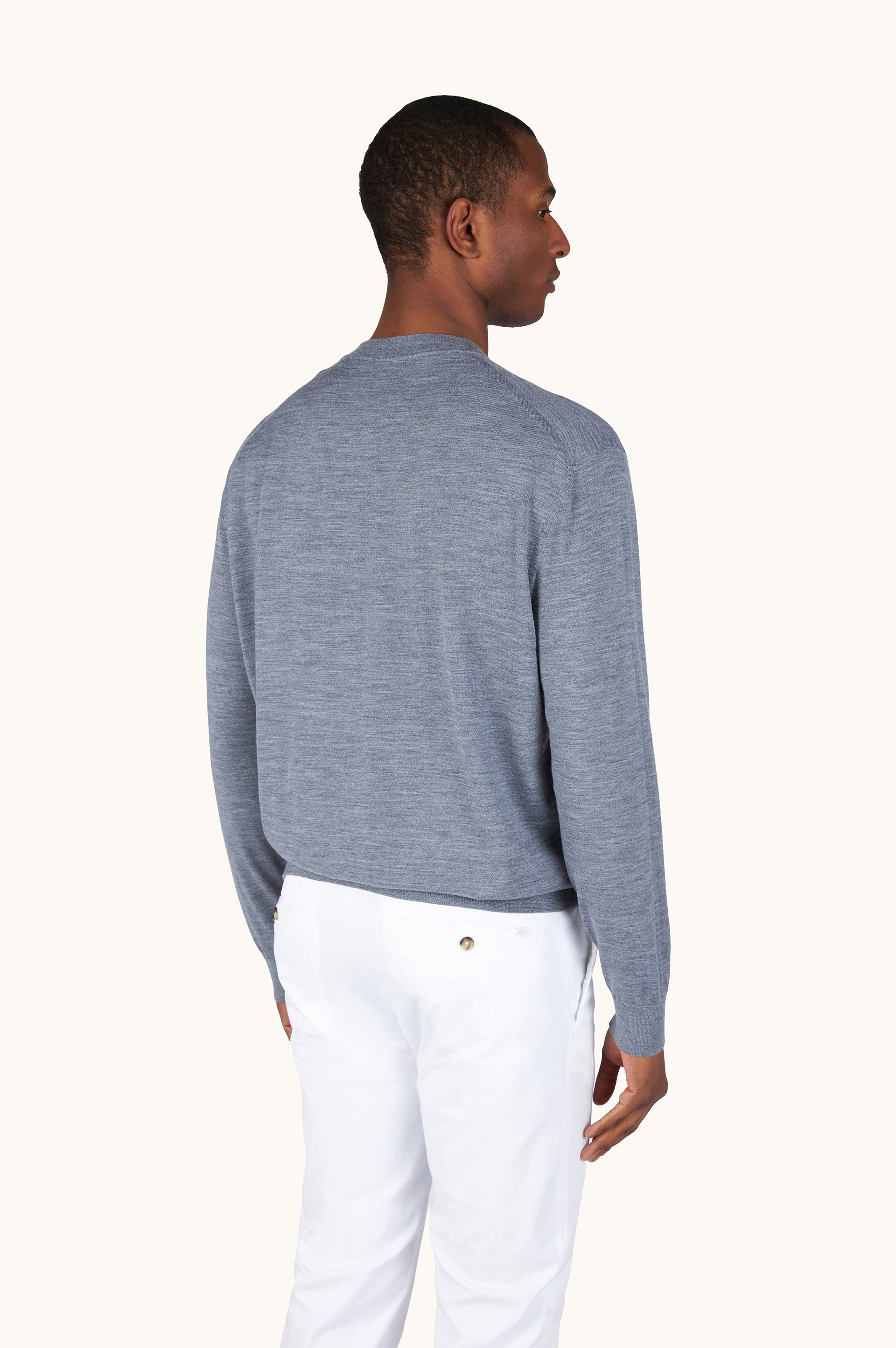 Pull col rond en laine Merino 140&rsquo;S superfine image number 3