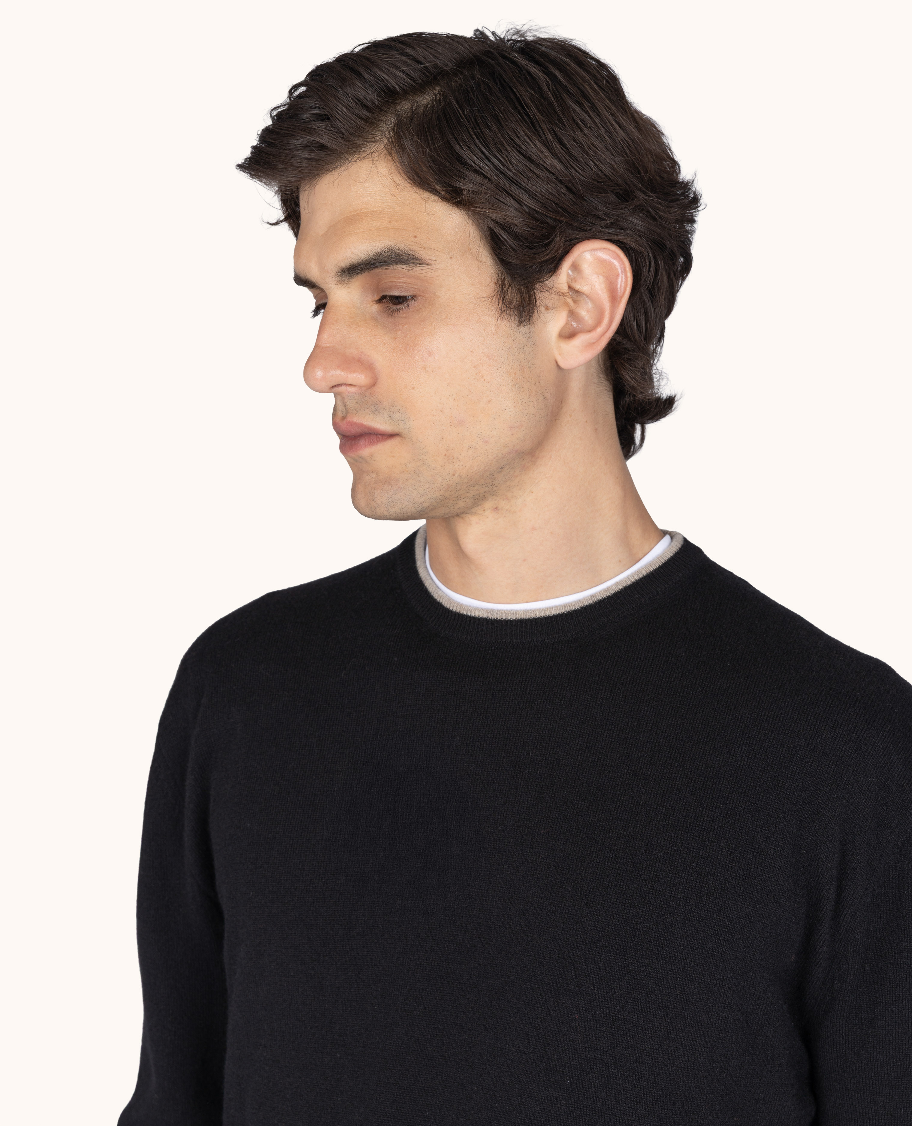 Cashmere crew‑neck sweater image number 3